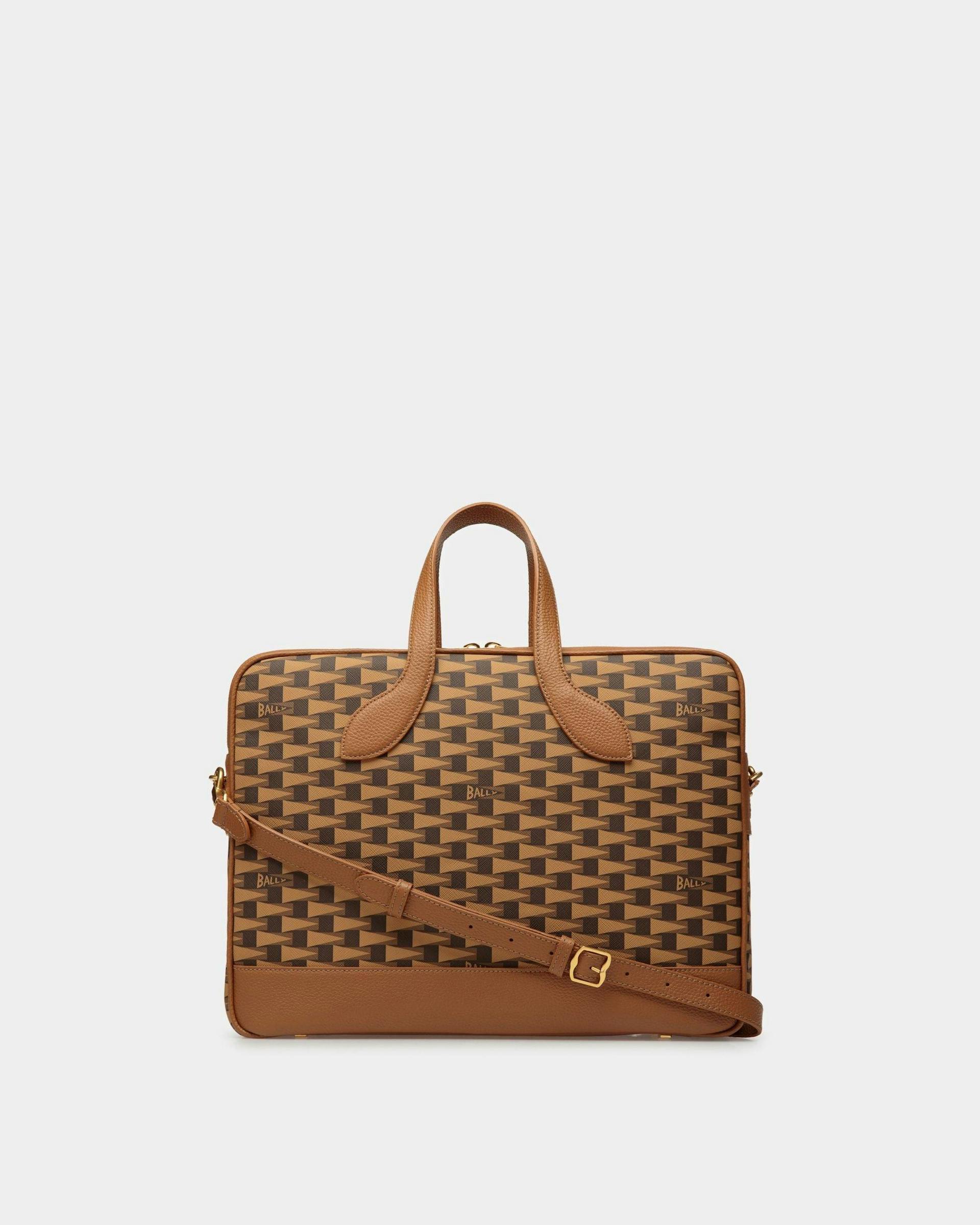 Men's Pennant Briefcase In Desert Leather And TPU | Bally | Still Life Back