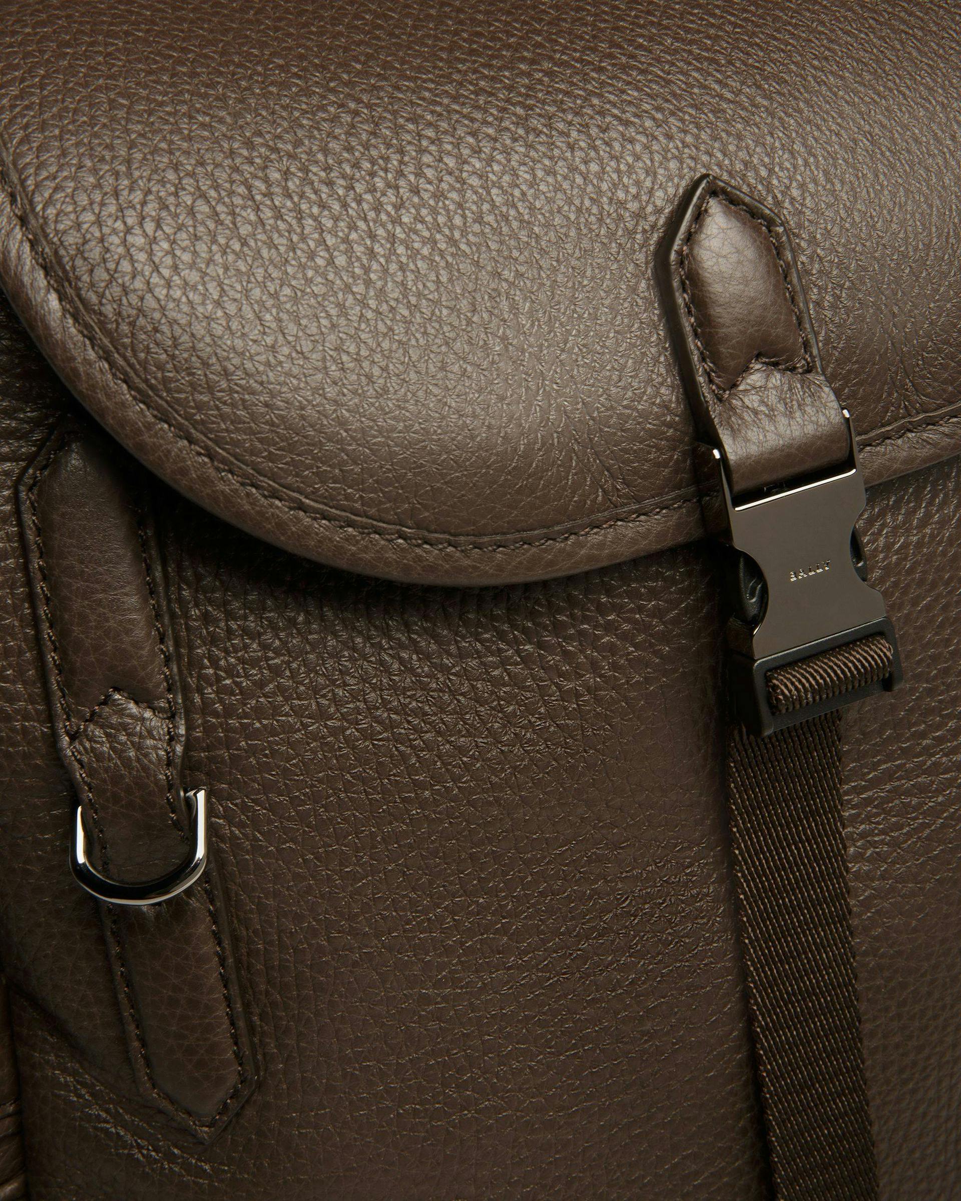 Cliford Leather Backpack In Ebony Brown - Men's - Bally - 05