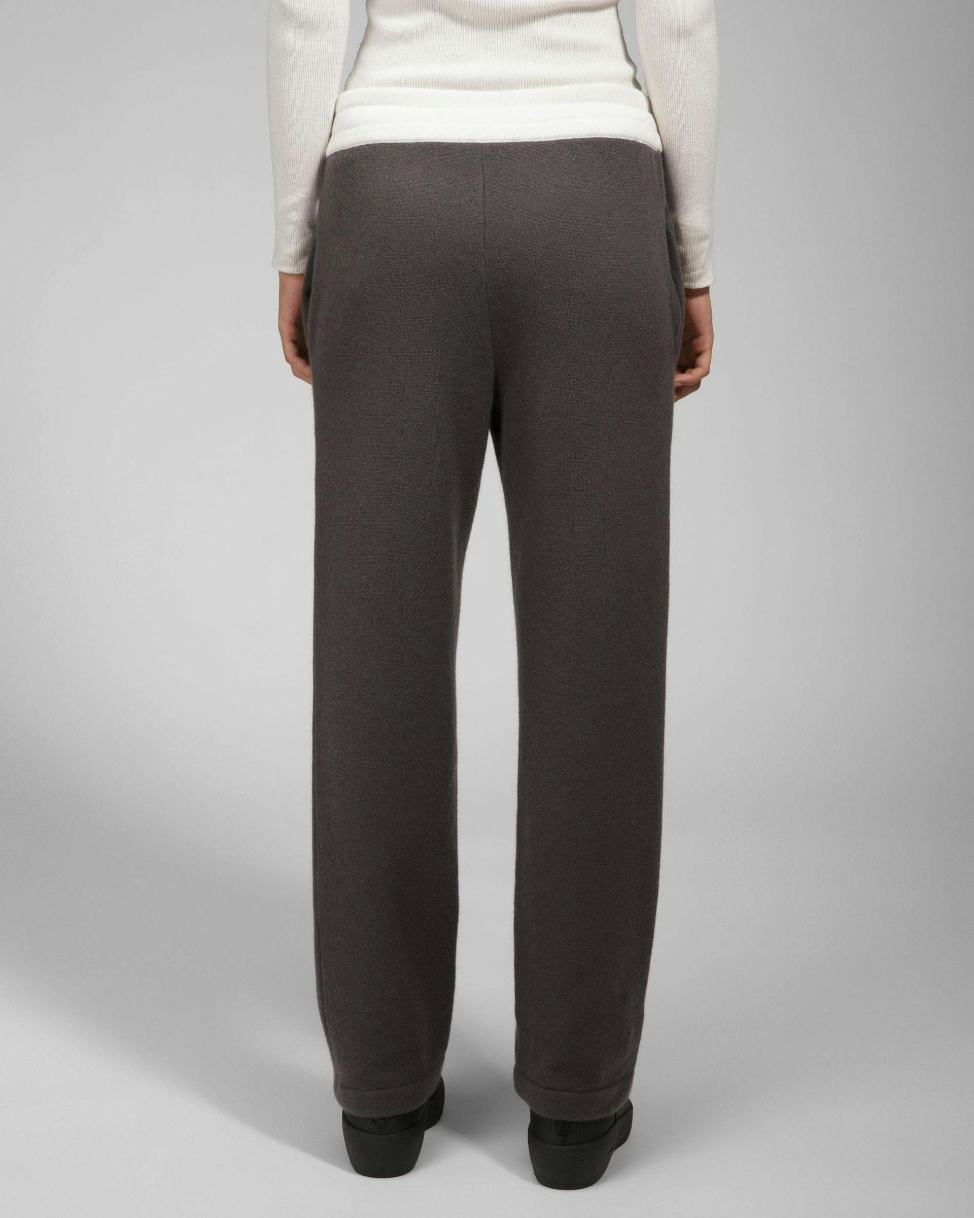 Joggers Cashmere Bottoms In Grey - Men's - Bally - 06