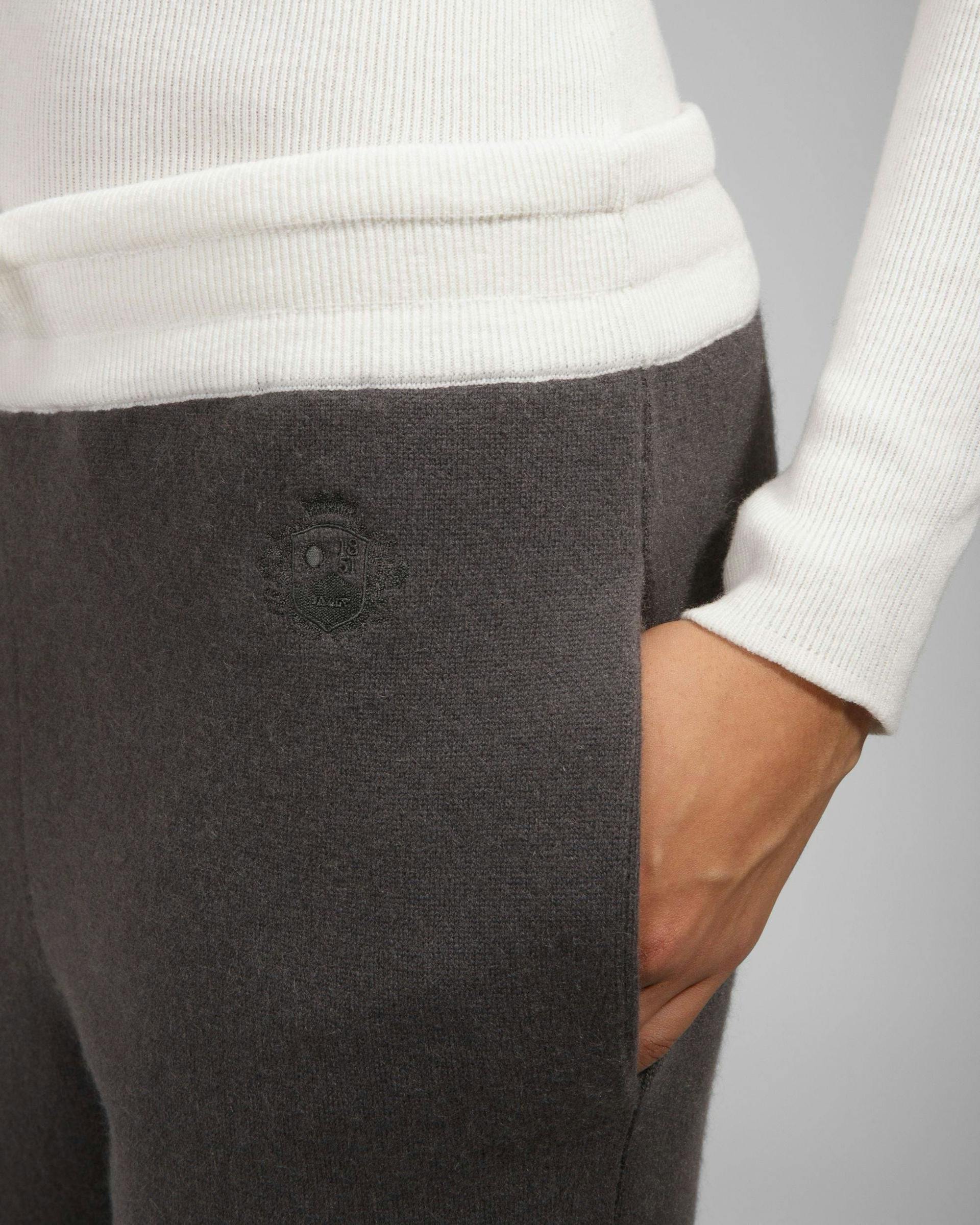 Joggers Cashmere Bottoms In Grey - Men's - Bally - 07