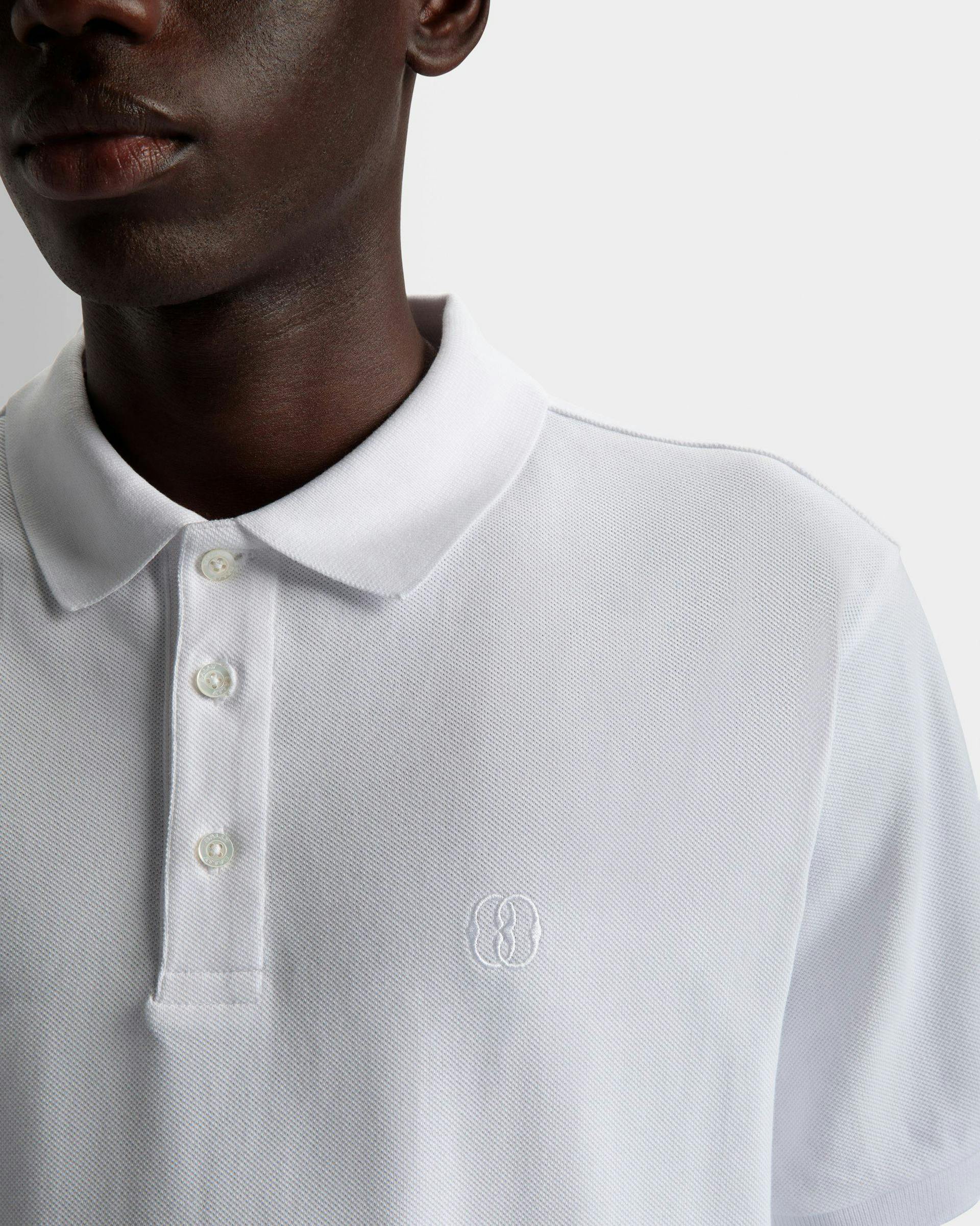 Men's Short Sleeve Polo In White Cotton | Bally | On Model Detail