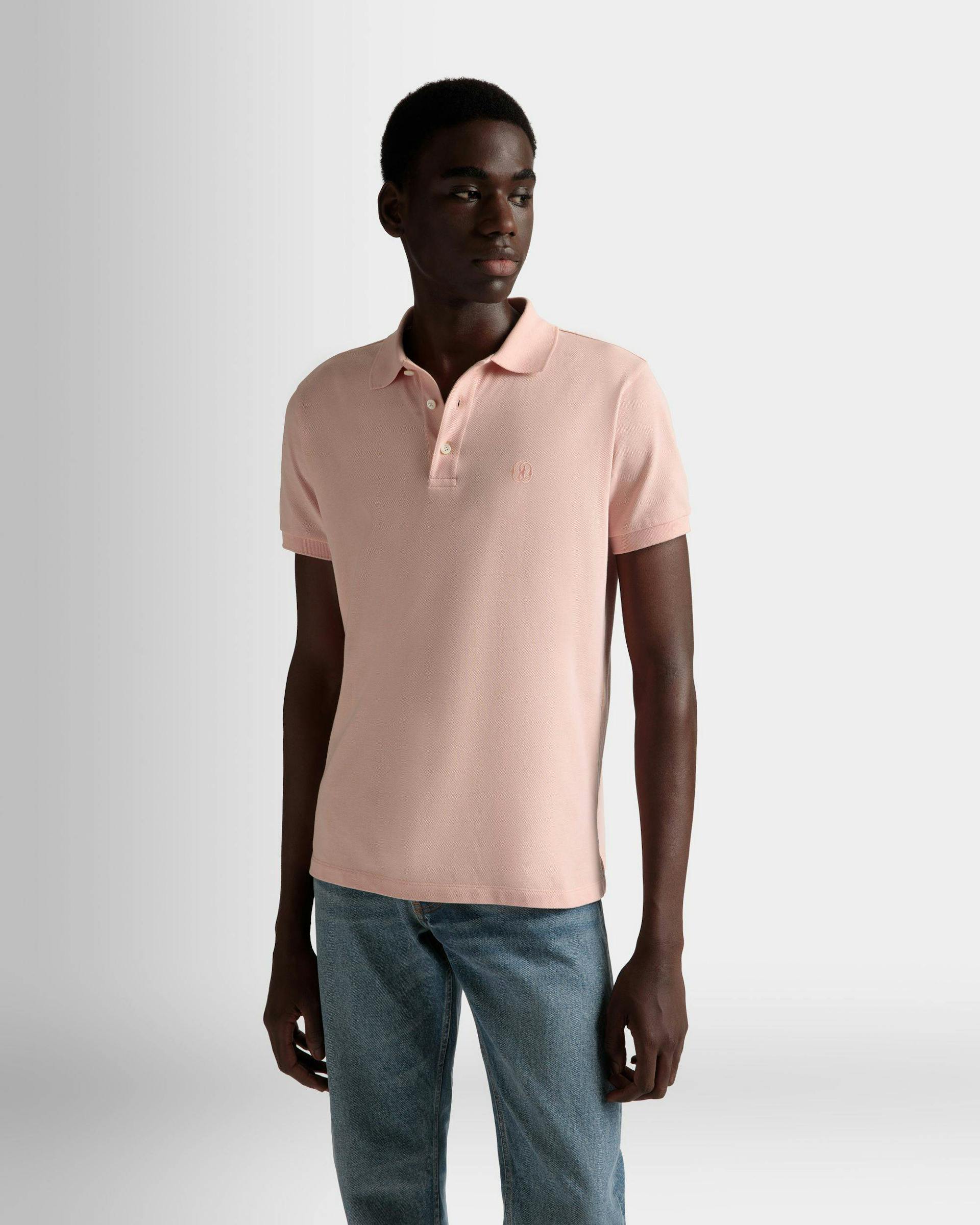 Men's Short Sleeve Polo In Dusty Petal Cotton | Bally | On Model Close Up