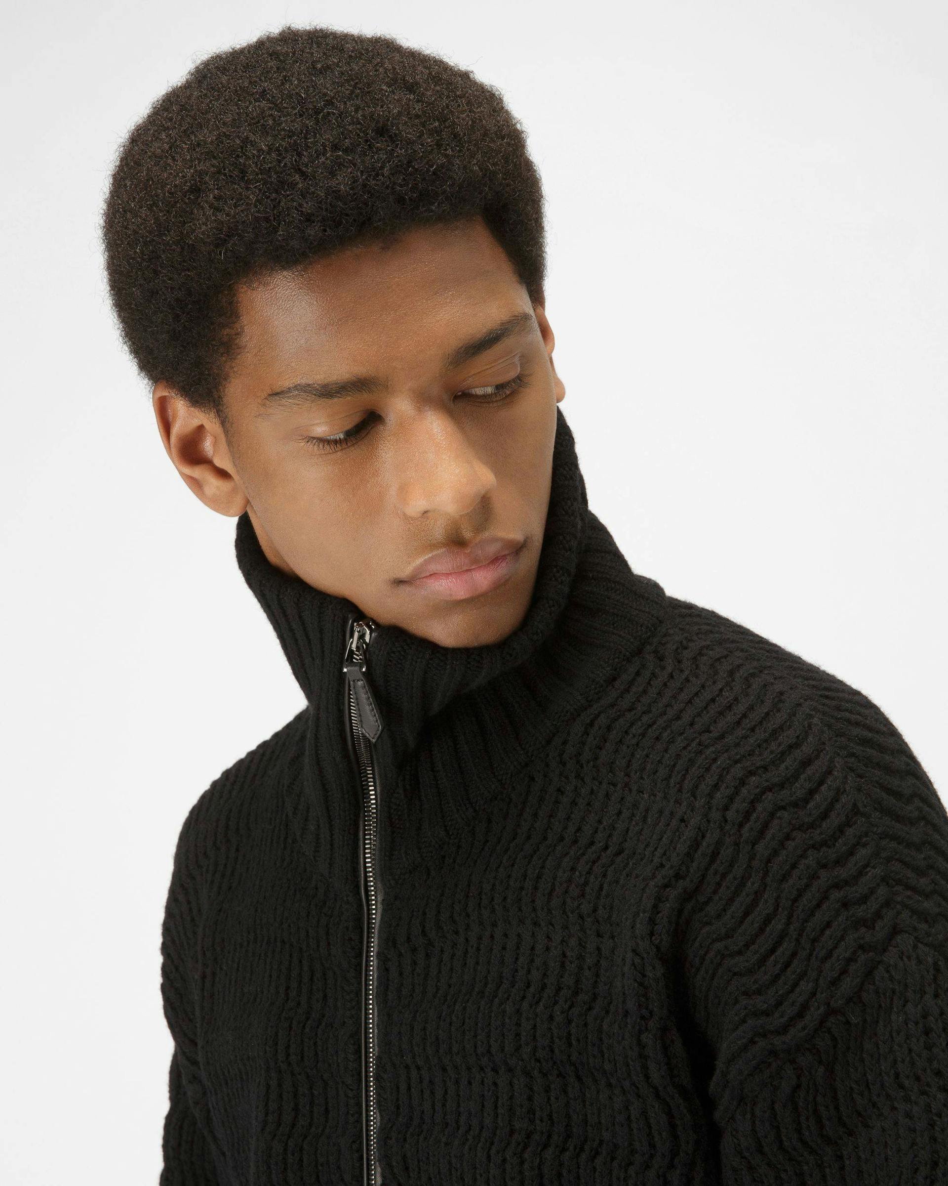 Wool And Cashmere Roll Neck In Black - Men's - Bally - 02