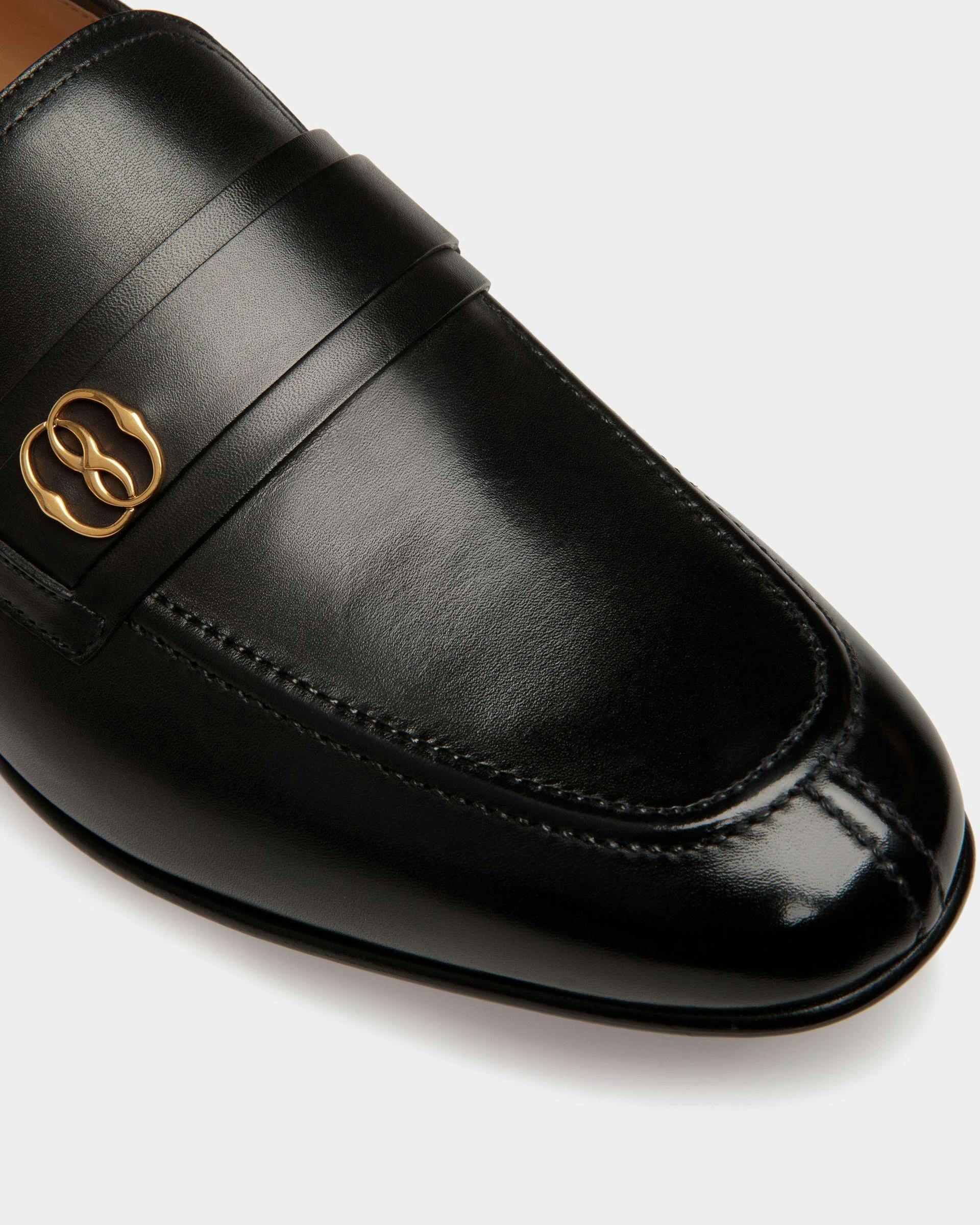Men's Suisse Loafers In Black Leather | Bally | Still Life Detail