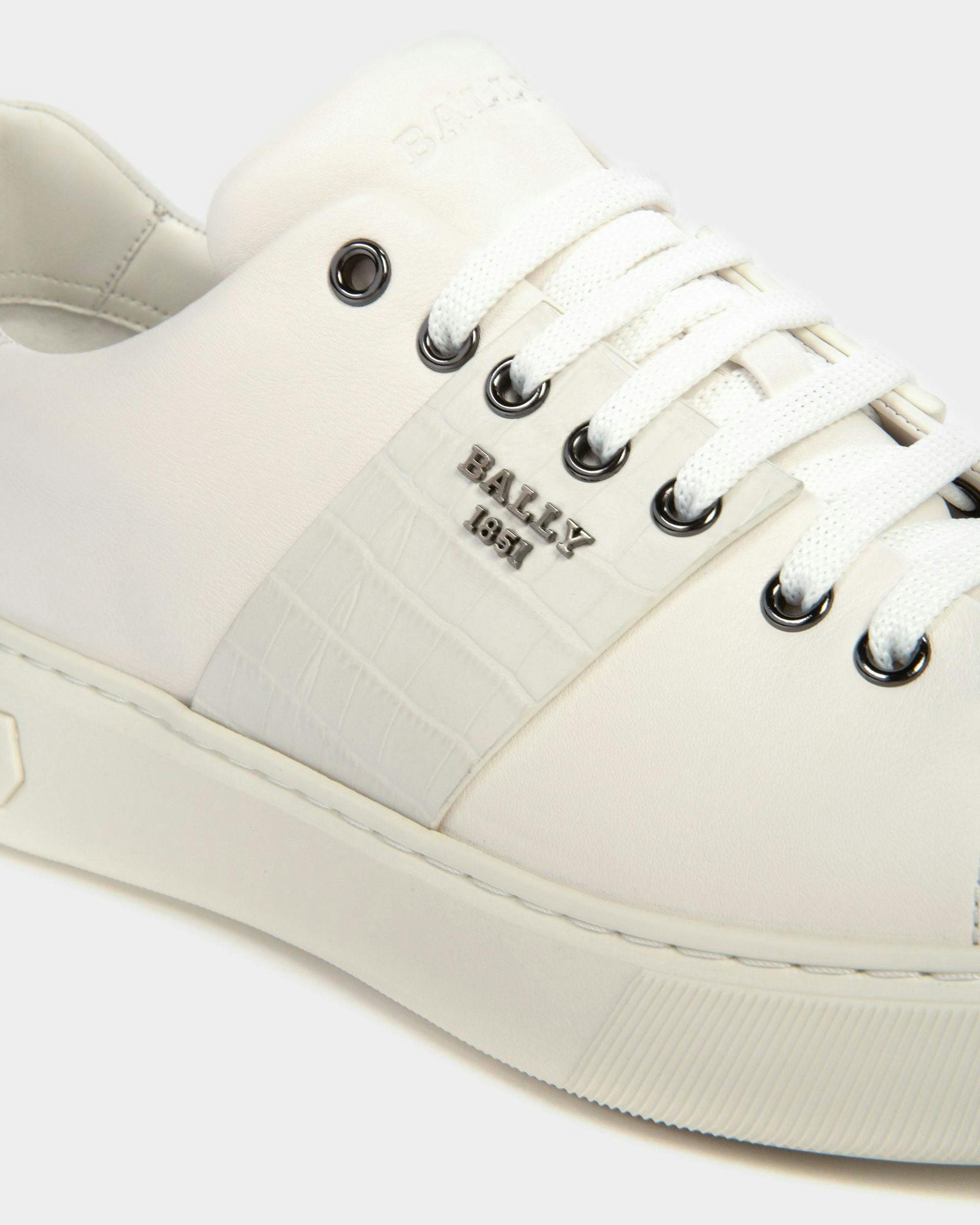 Mattye Leather Sneakers In White - Men's - Bally - 04