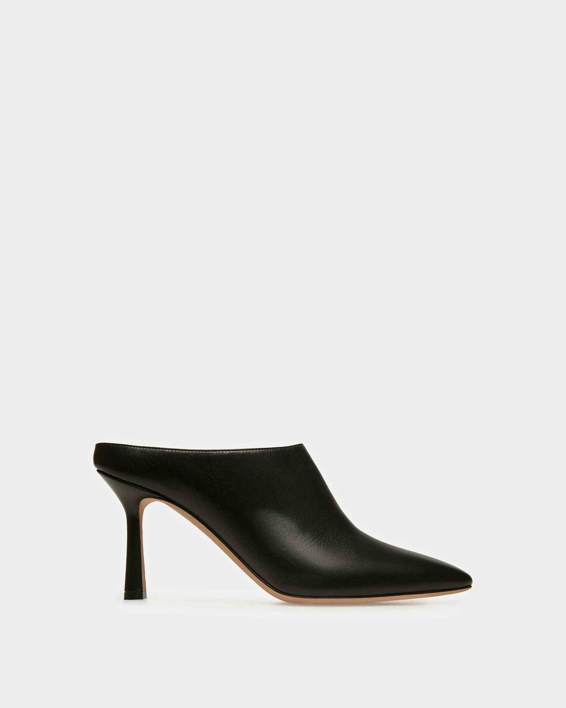 Nadine Leather Pumps In Black - Women's - Bally