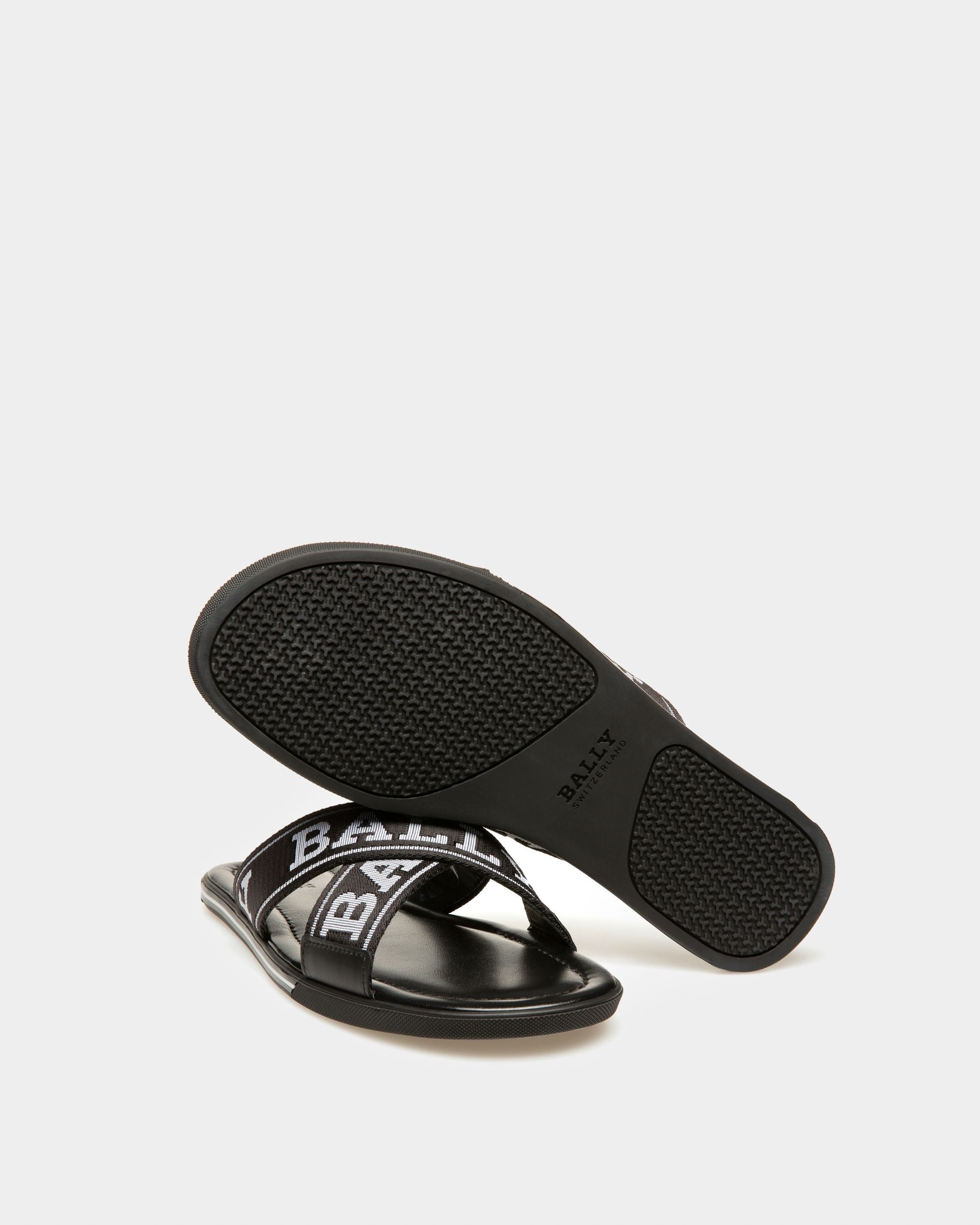 Bonks Sandales Noires En Tissu Et Cuir - Homme - Bally - 04
