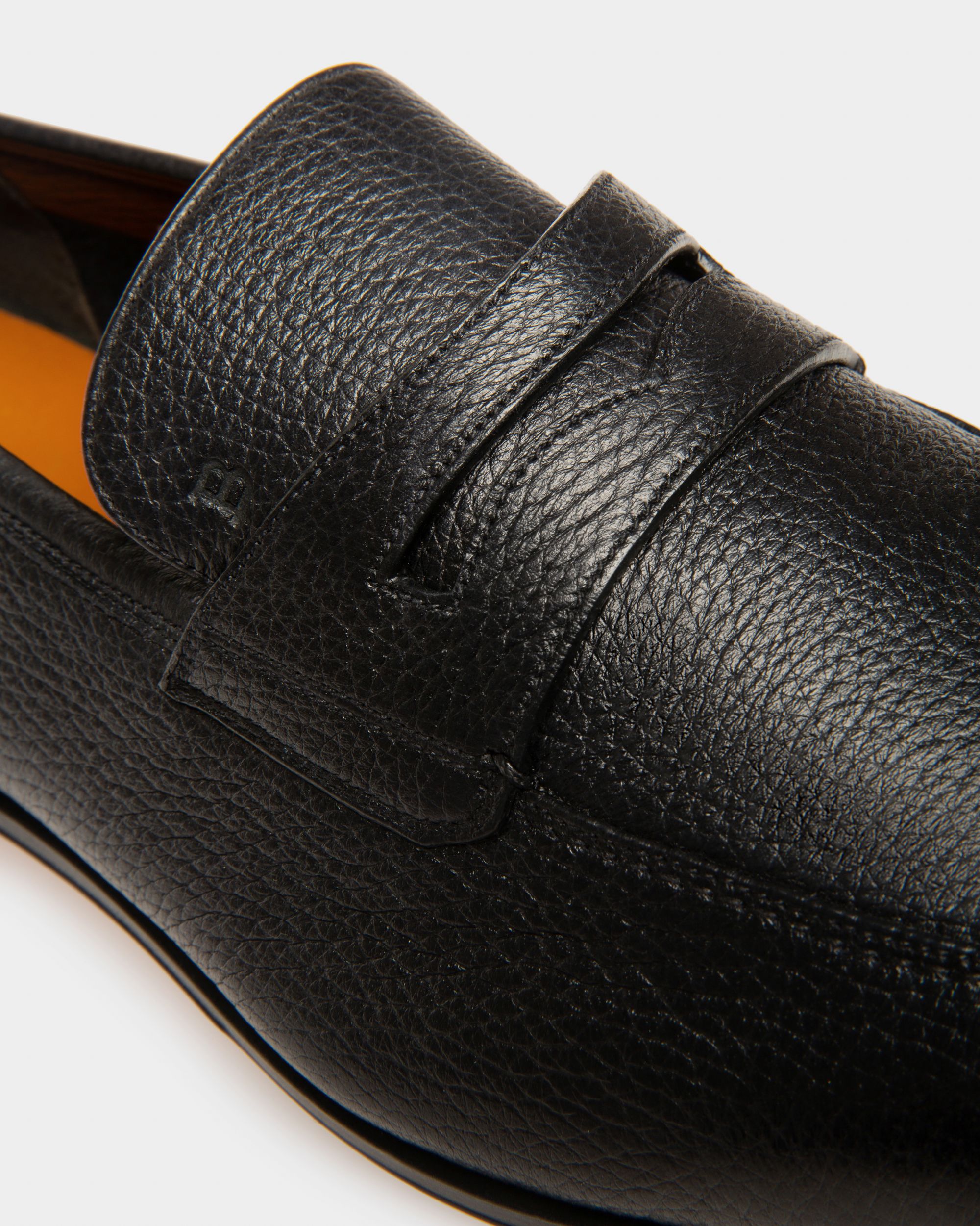 Mocasín Penny Webb De Piel Granulada De Ciervo Negra Para Hombre - Hombre - Bally - 04