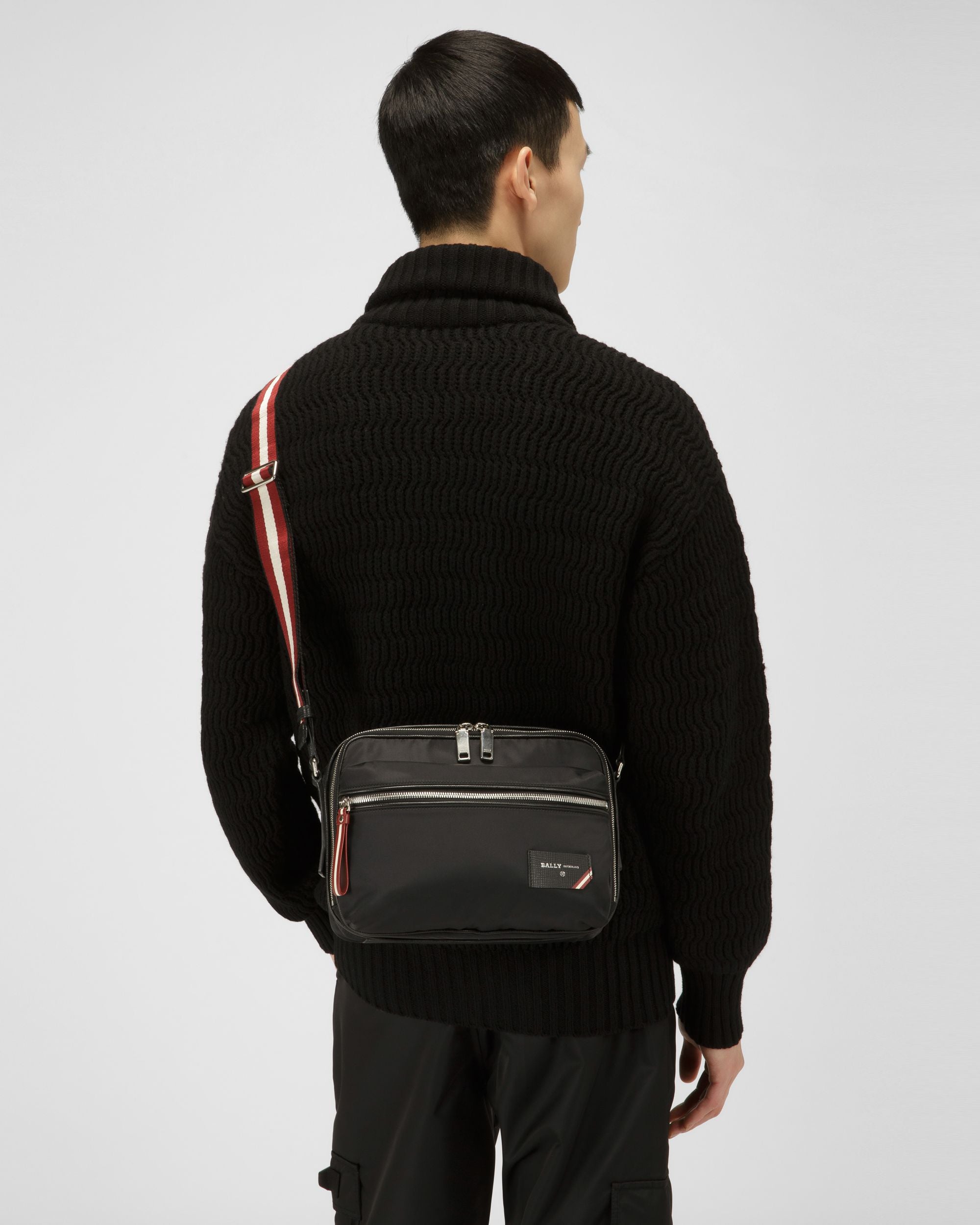 Fiji Reporter Bag Aus Technischem Nylon In Schwarz - Herren - Bally - 02