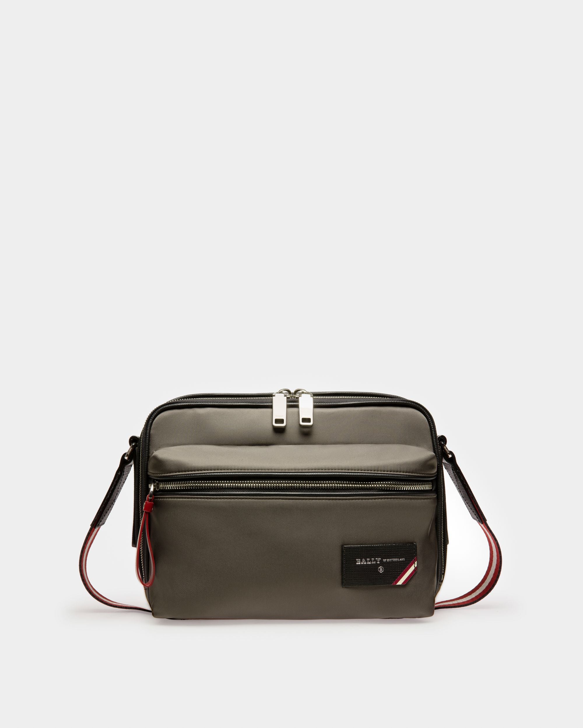 Fiji Sac Reporter En Nylon Recyclé Vert Militaire - Homme - Bally - 01