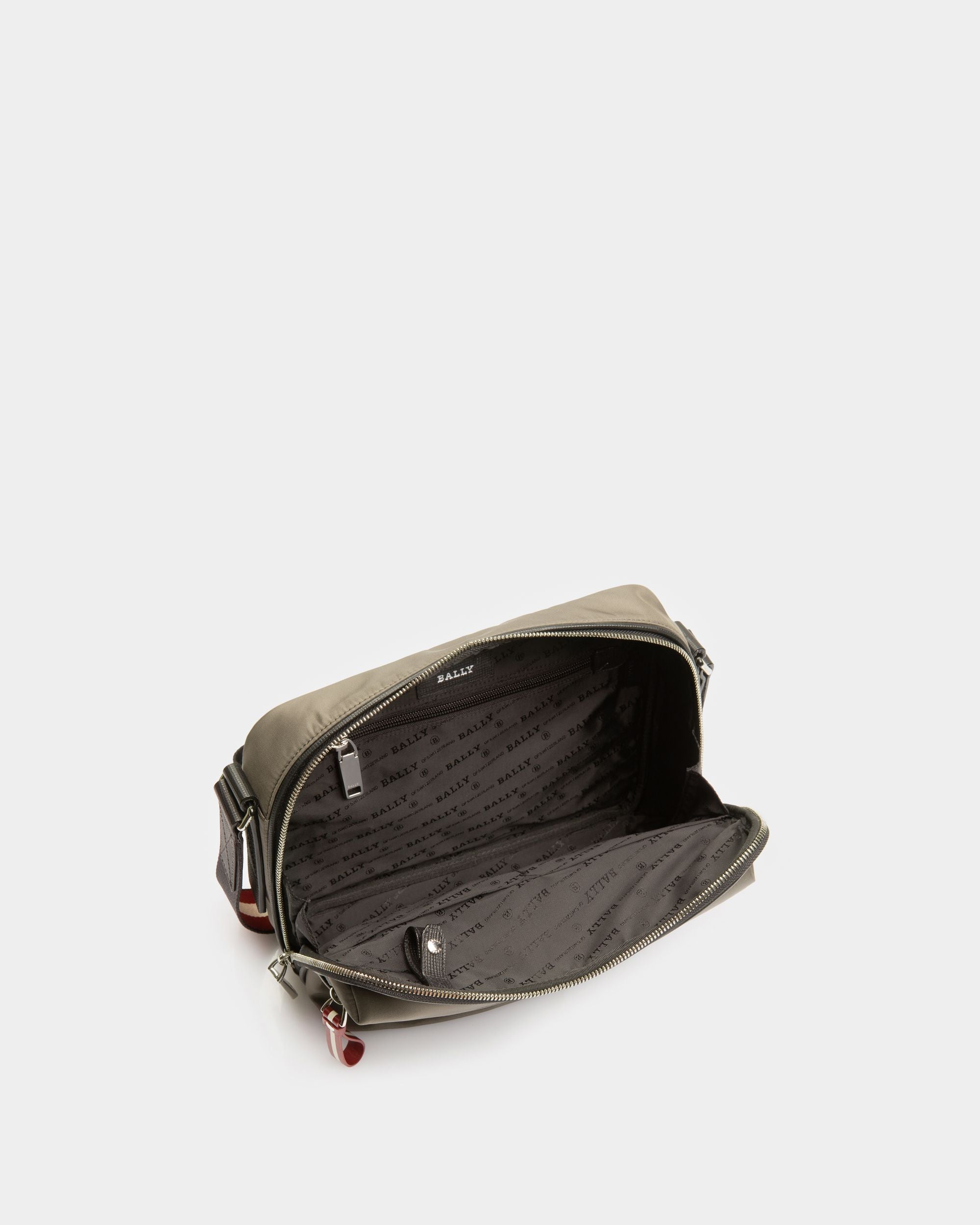 Fiji Sac Reporter En Nylon Recyclé Vert Militaire - Homme - Bally - 04