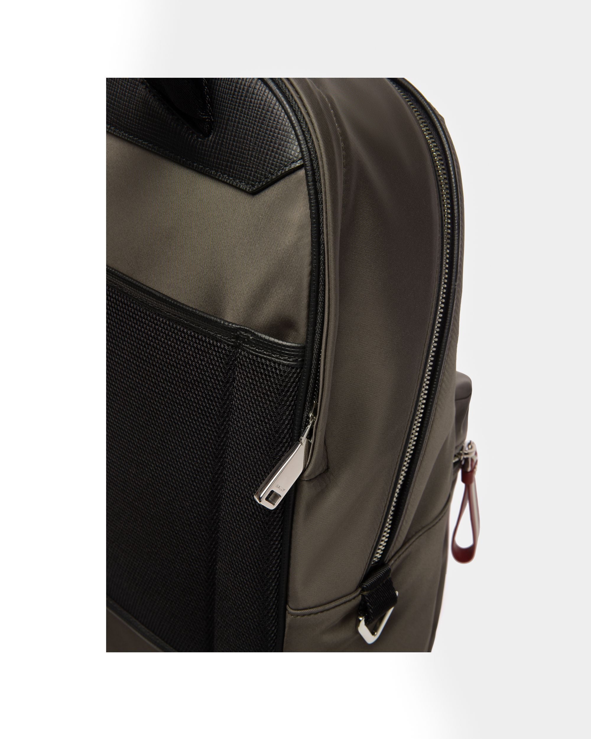 Ferey Sac À Dos En Nylon Recyclé Vert Militaire - Homme - Bally - 04