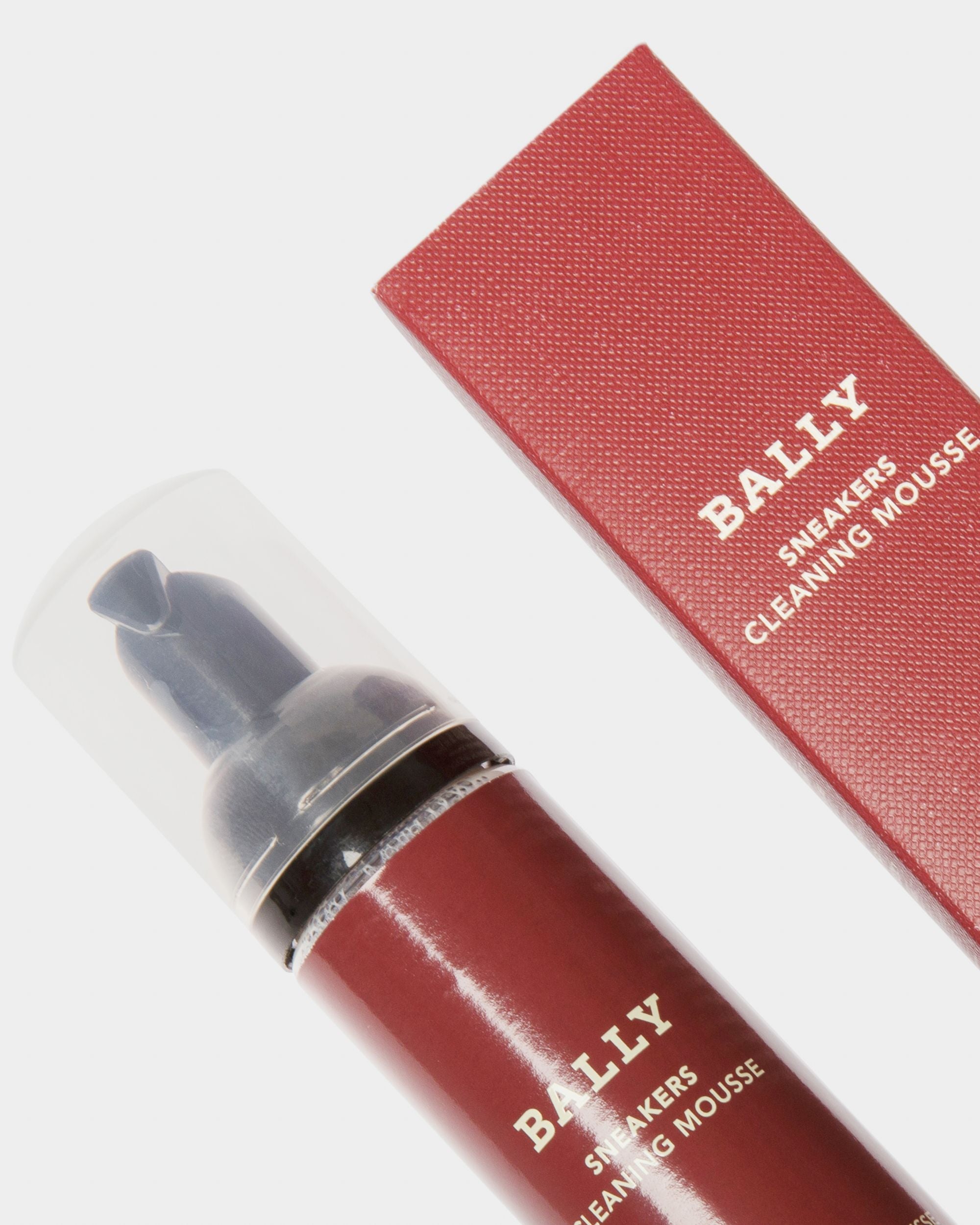Mousse De Nettoyage Pour Sneakers - Homme - Bally - 02