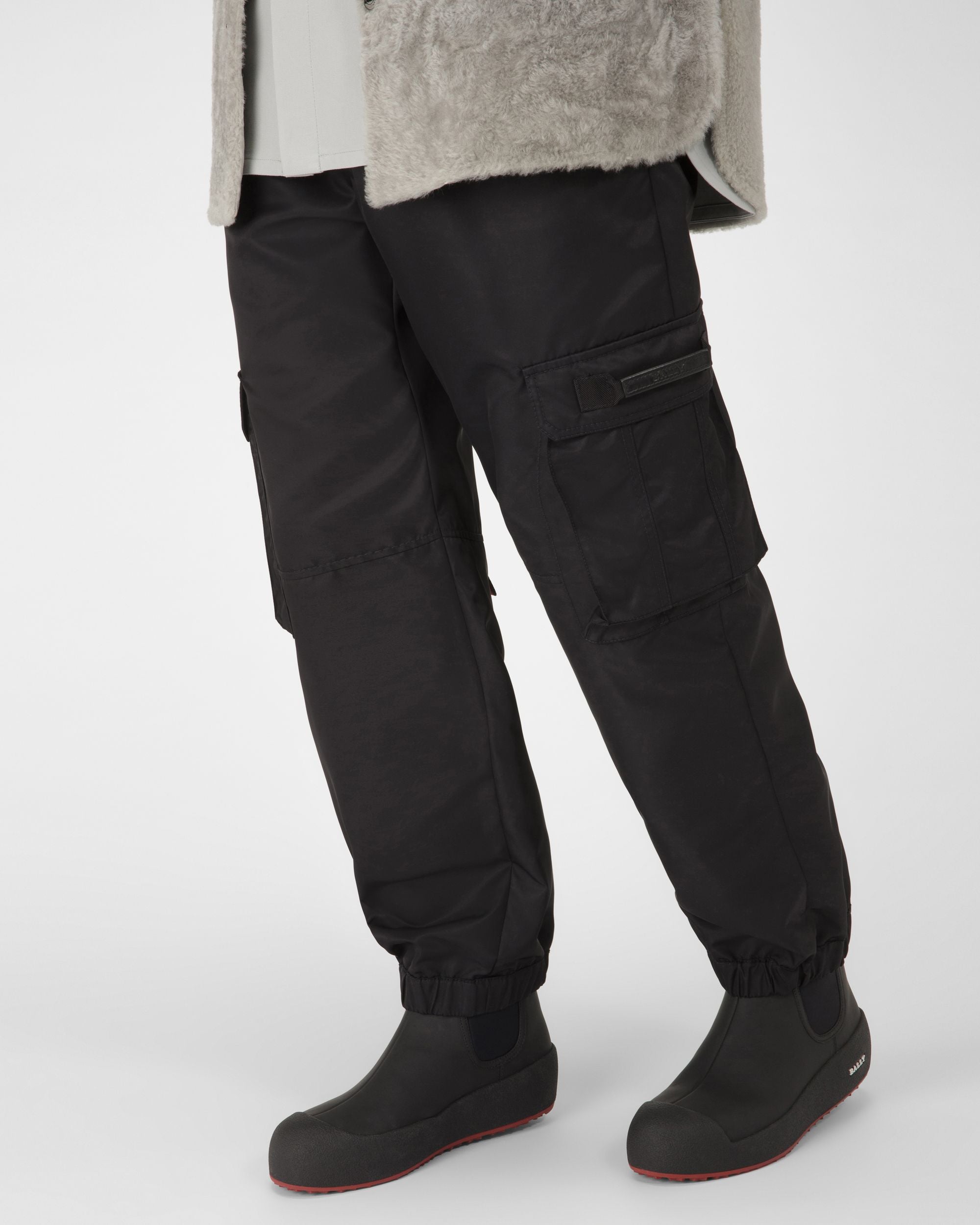 Cubrid Botas De Nieve En Piel De Color Negro - Hombre - Bally - 02