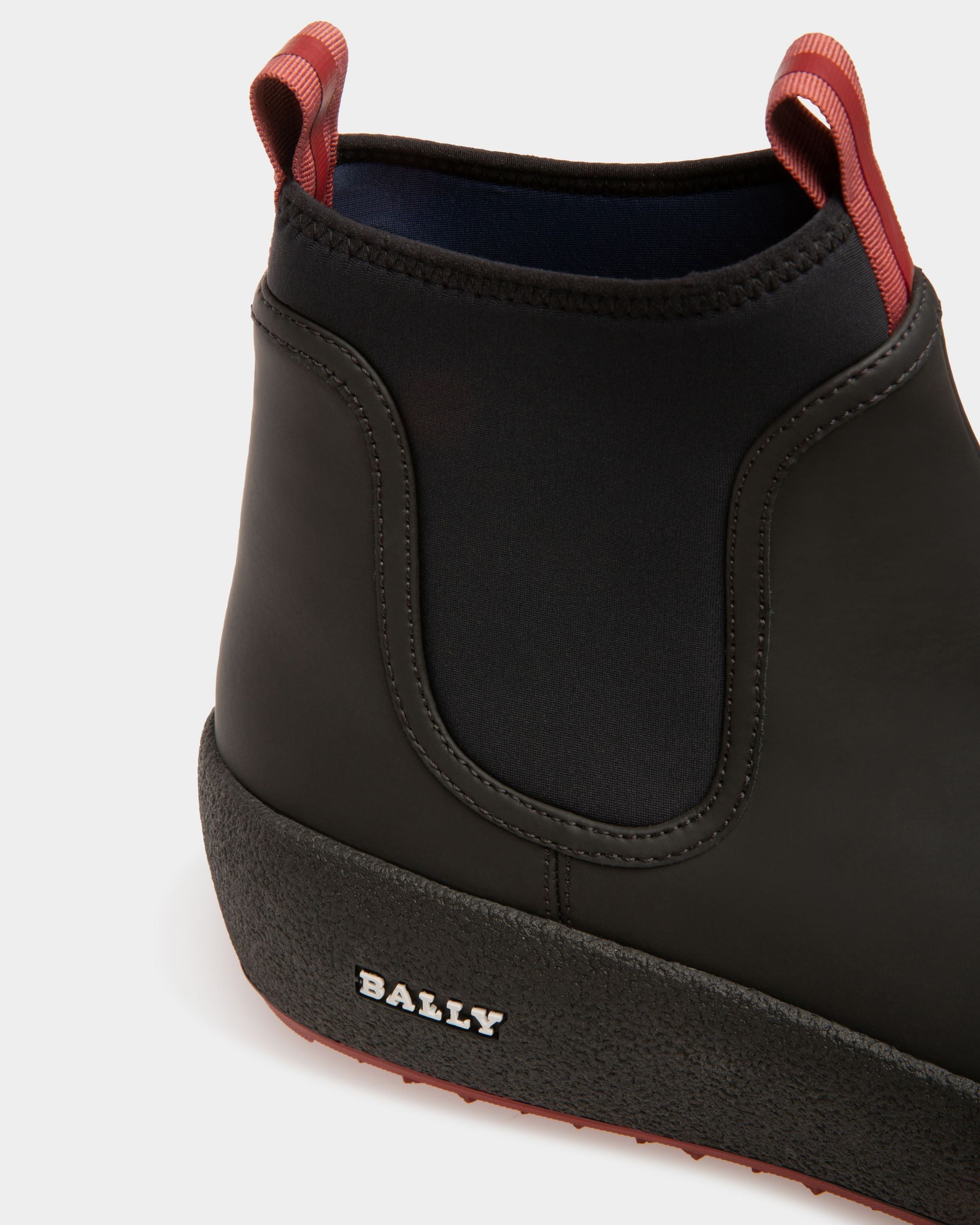 Cubrid Botas De Nieve En Piel De Color Negro - Hombre - Bally - 06