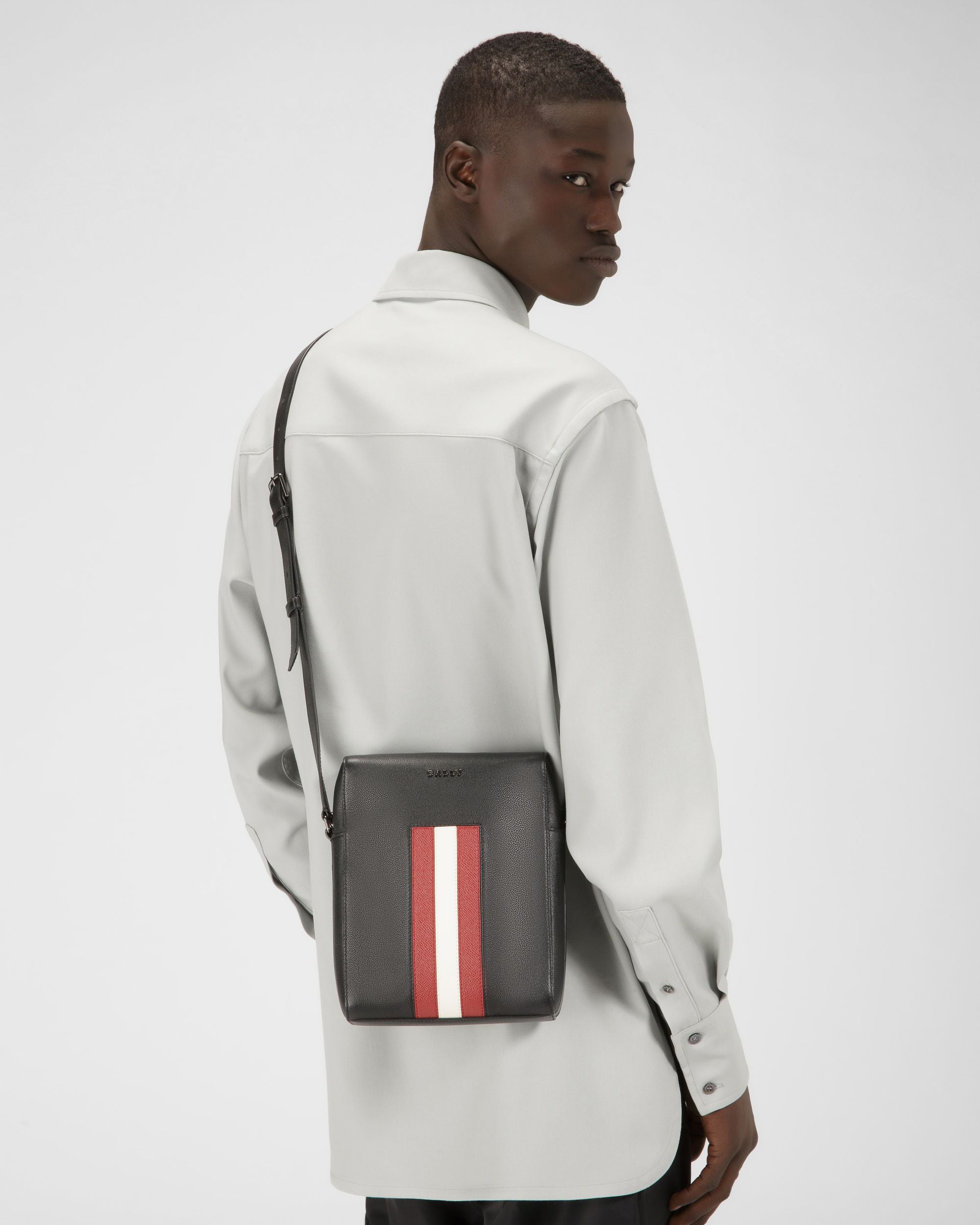 Edoh Umhängetasche Aus Schwarzem Leder - Herren - Bally - 01