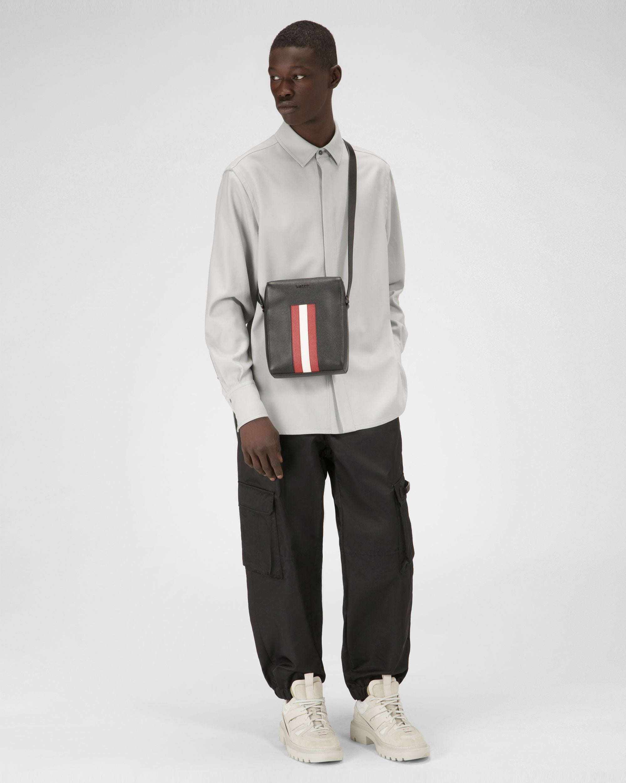 Edoh Umhängetasche Aus Schwarzem Leder - Herren - Bally - 02