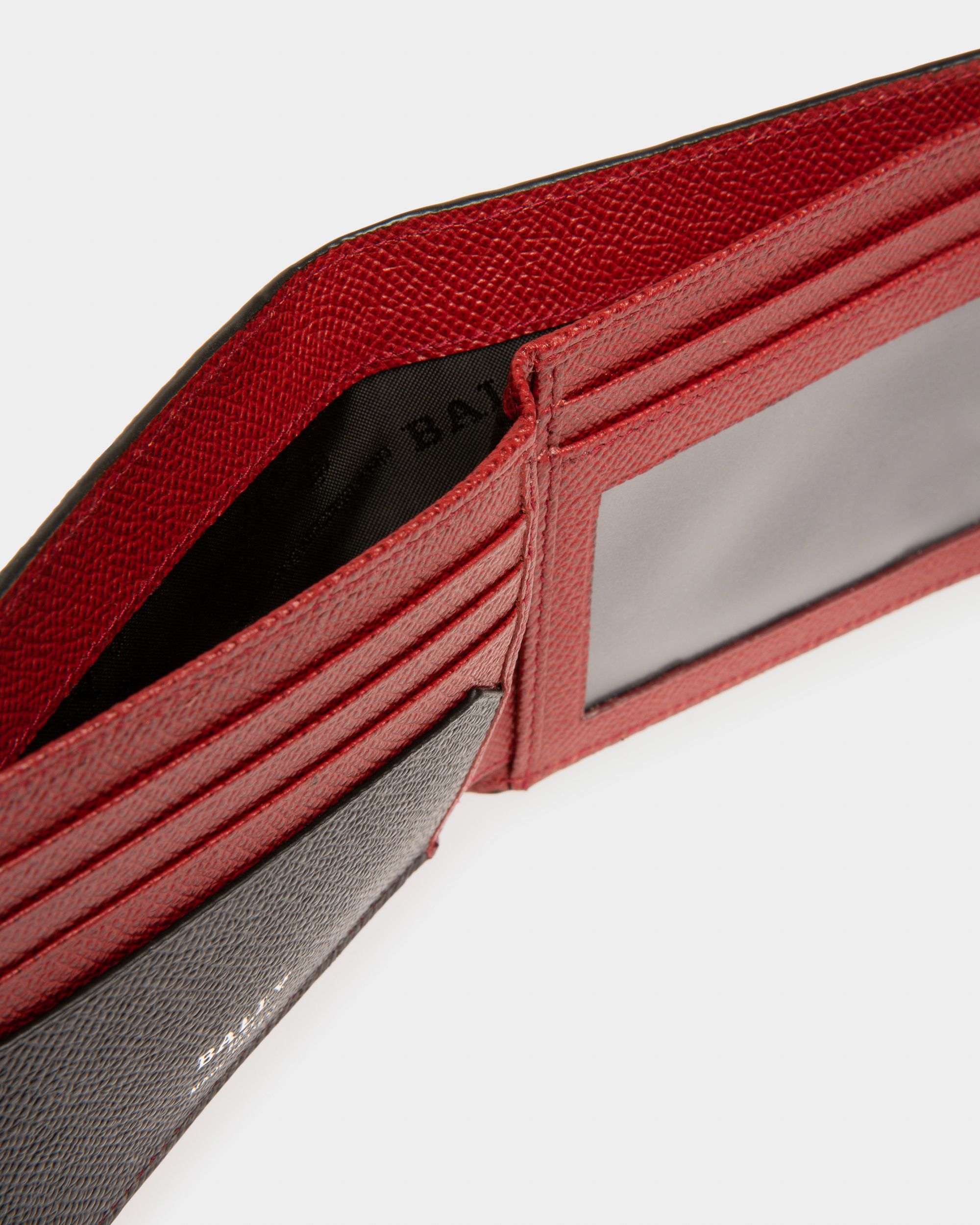 Bonett Leather Wallet In Black - Homme - Bally - 04