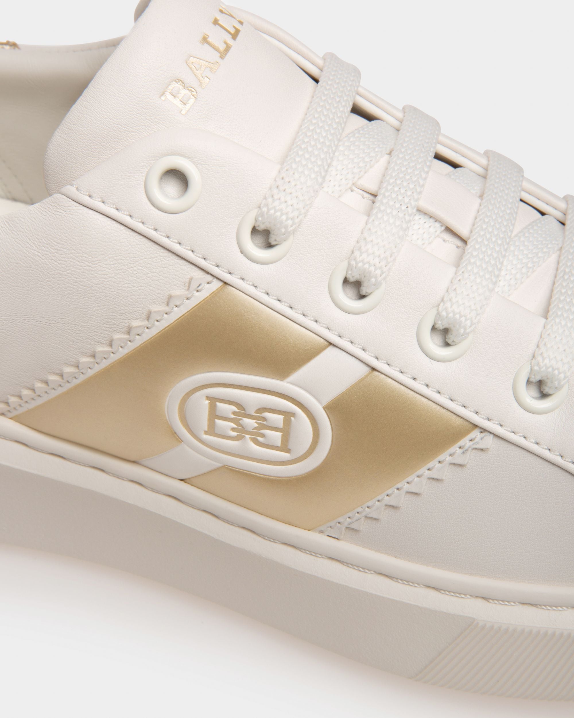 Mikki Sneaker Aus Weissem Und Platinfarbenem Leder - Damen - Bally - 05