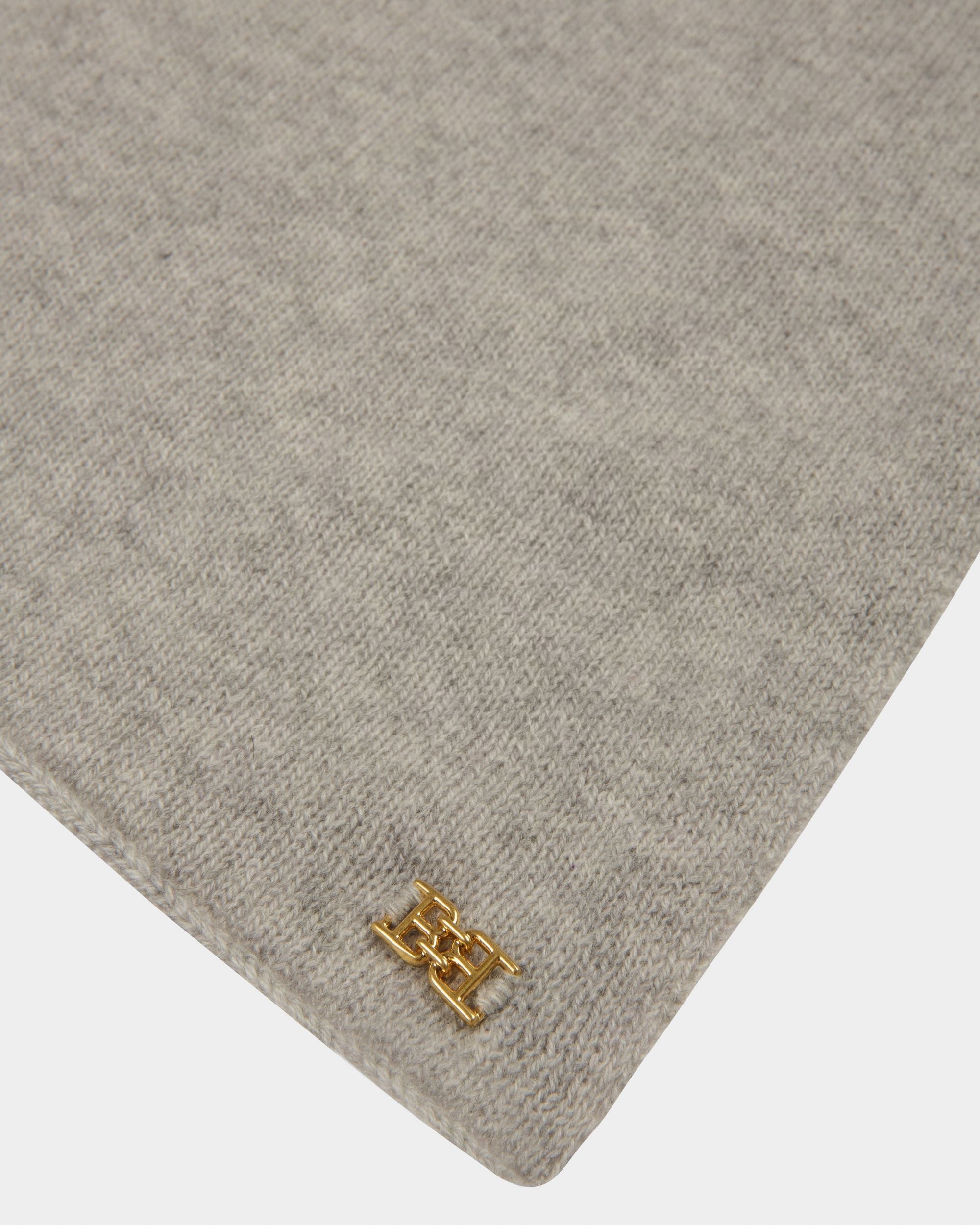 Cashmere Accessory Set In Grey - Women's - Bally - 02