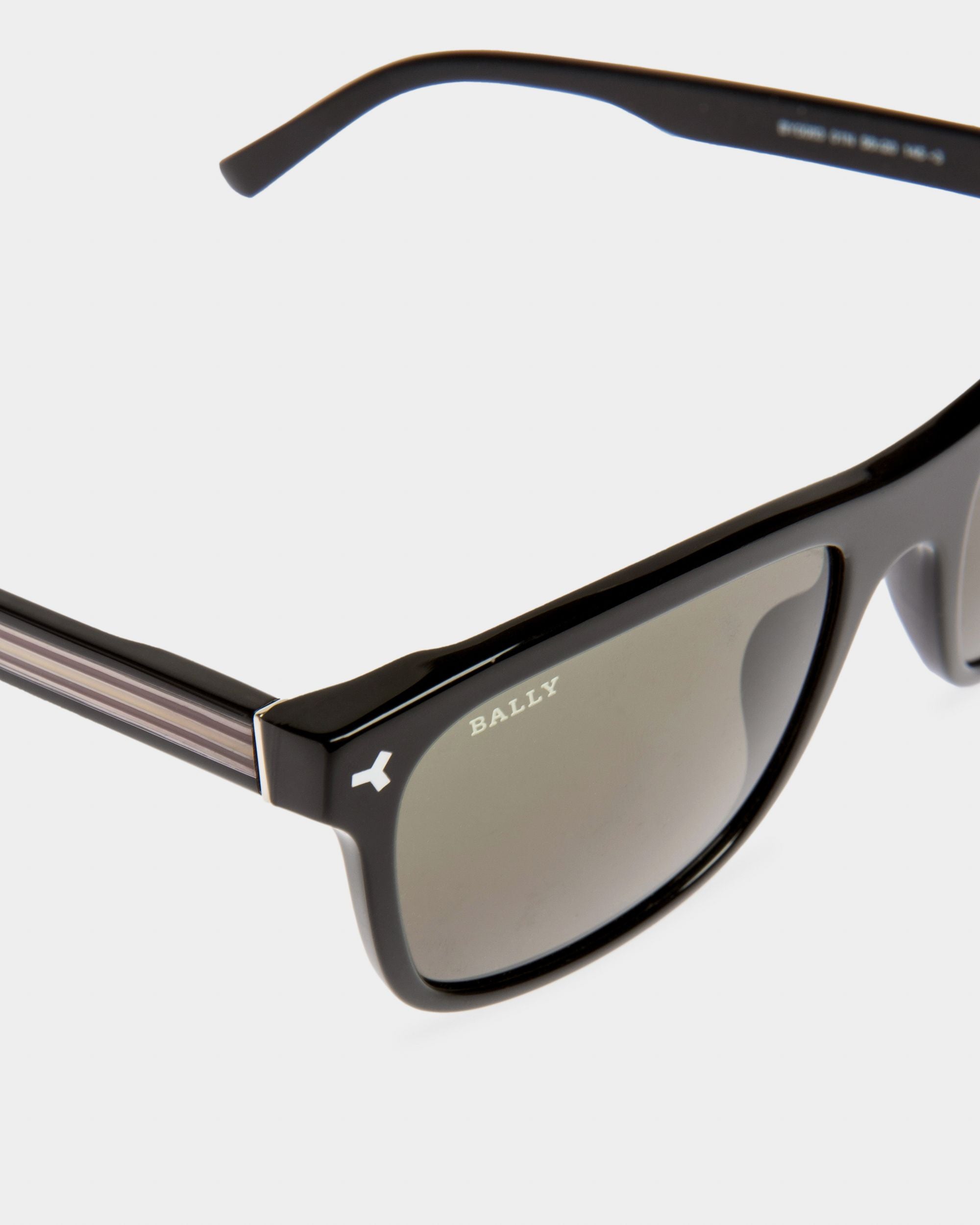 Lunettes De Soleil Felix En Acétate Noir Brillant Et Verres Verts - Homme - Bally - 02