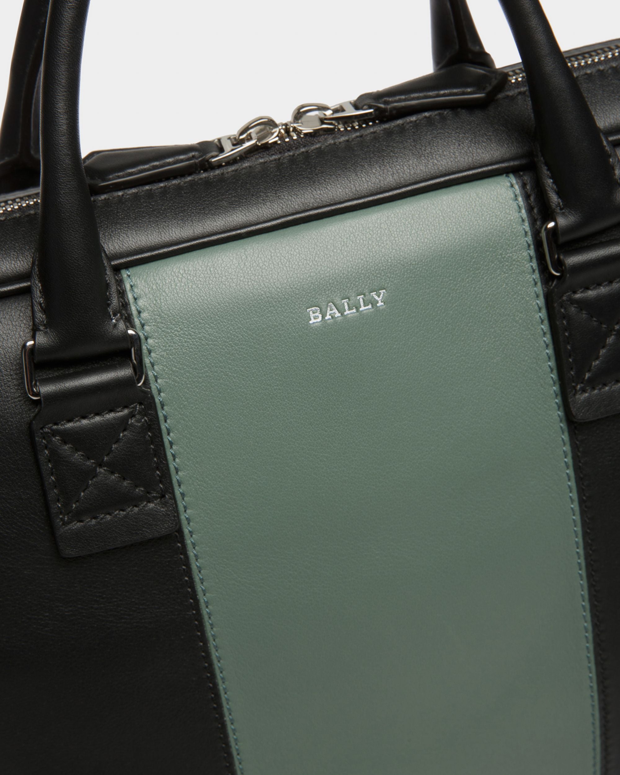 Hesines Sac Professionnel En Cuir Noir Et Vert - Homme - Bally - 05