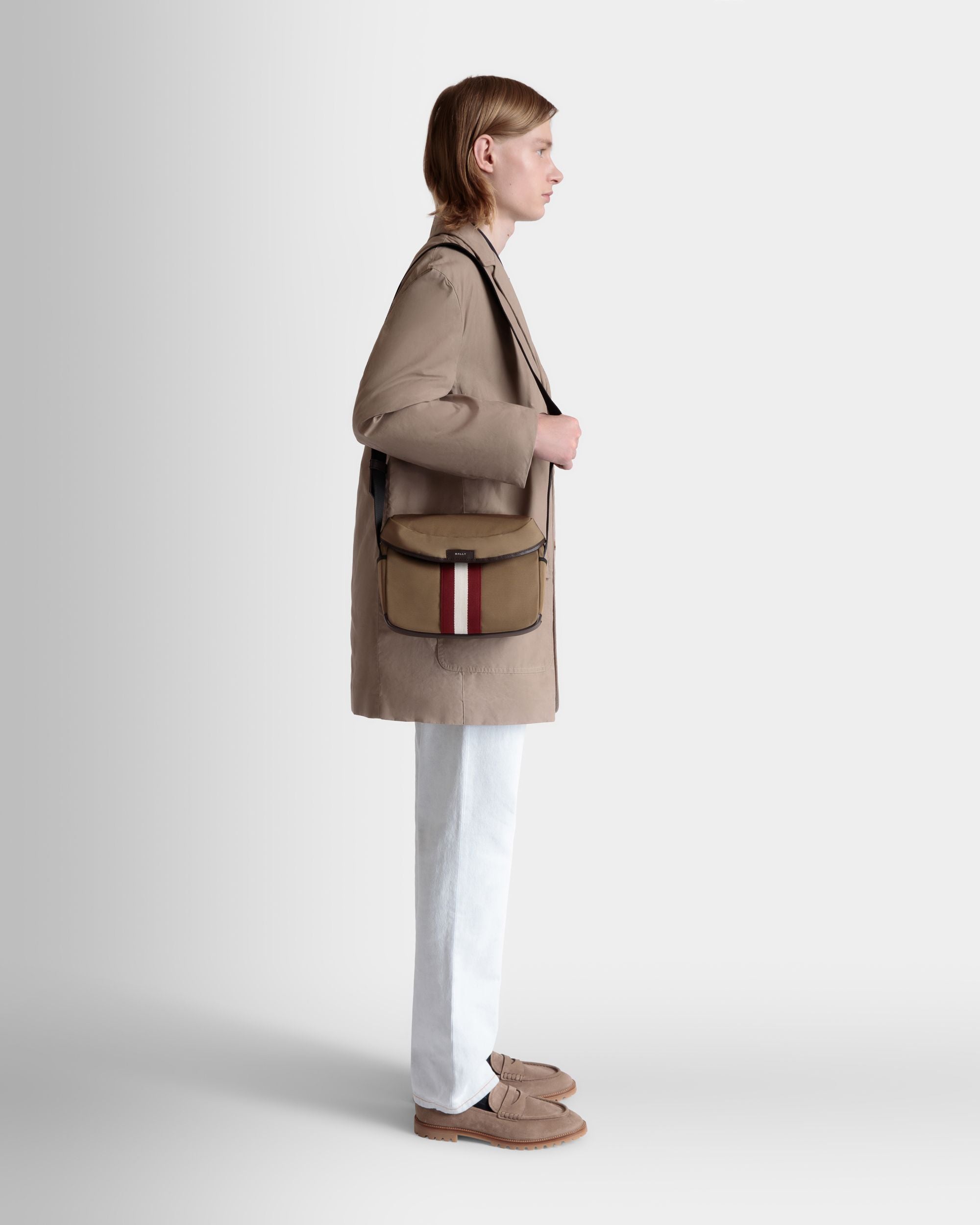 Code Umhängetasche Aus Nylon In Camel - Herren - Bally - 02