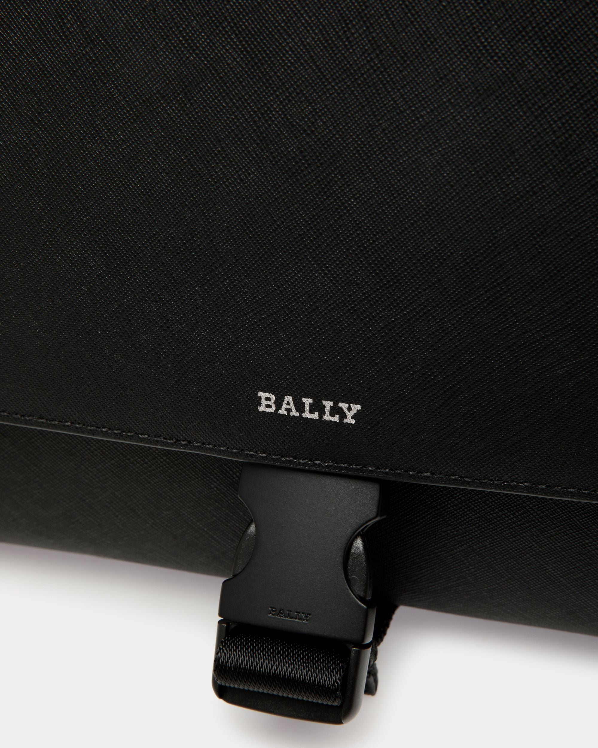 Messenger Bag In Black Bovine Split - Herren - Bally - 05