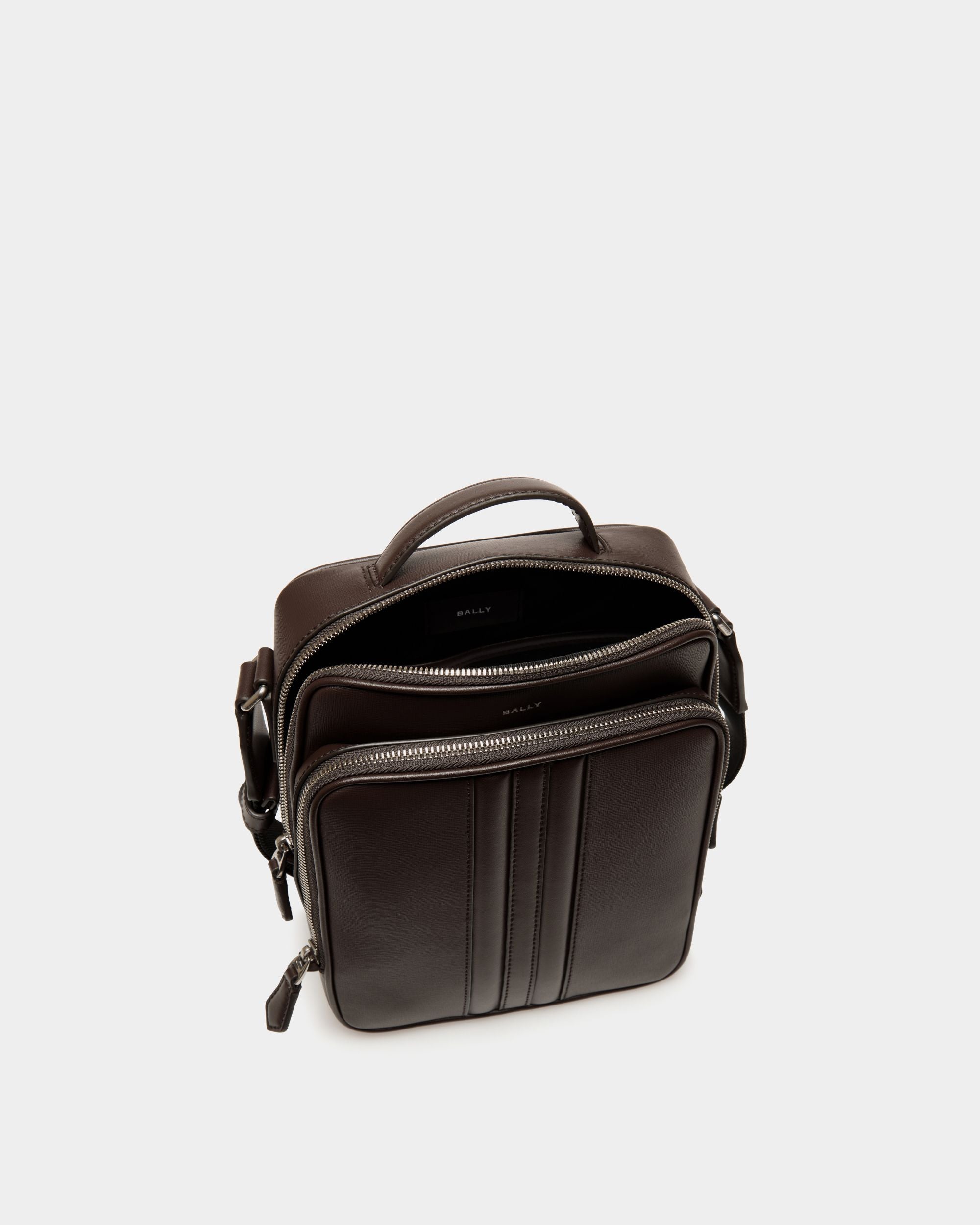 Sac À Bandoulière Mythos En Cuir Recyclé Ebano - Homme - Bally - 04