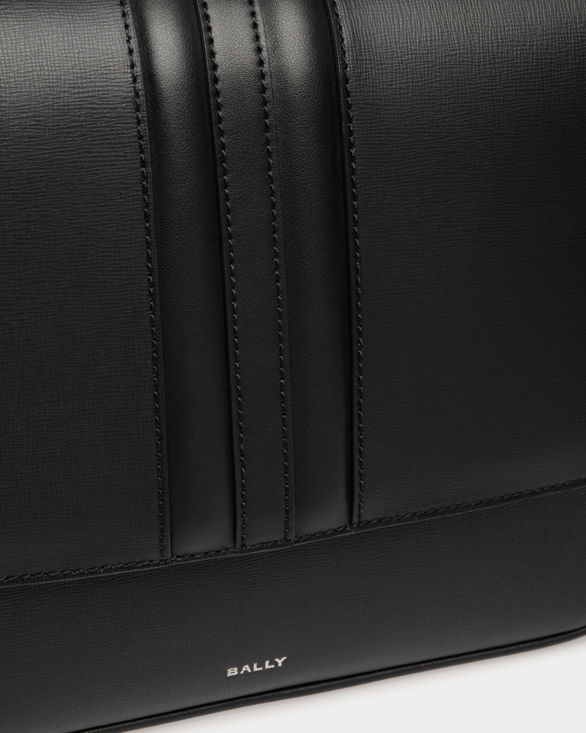 Sac À Bandoulière Mythos En Cuir Recyclé Noir - Homme - Bally - 06
