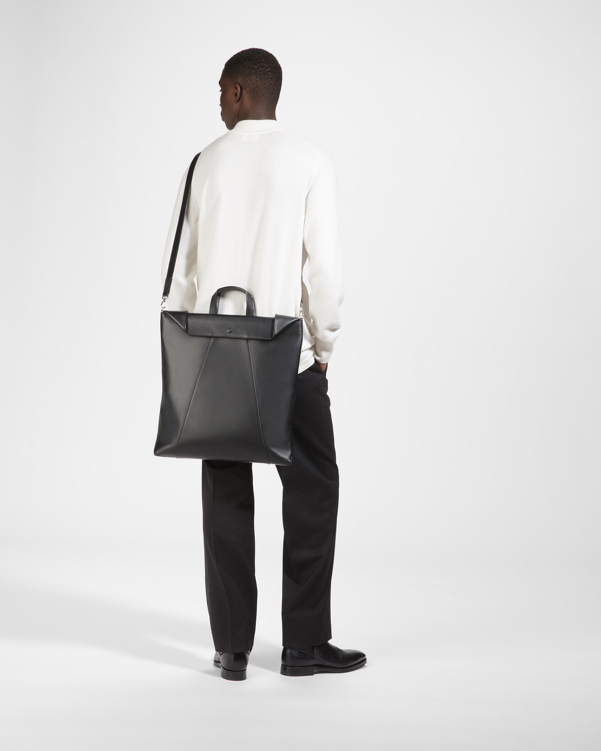 Ashy Tragetasche Aus Leder In Schwarz - Herren - Bally - 06
