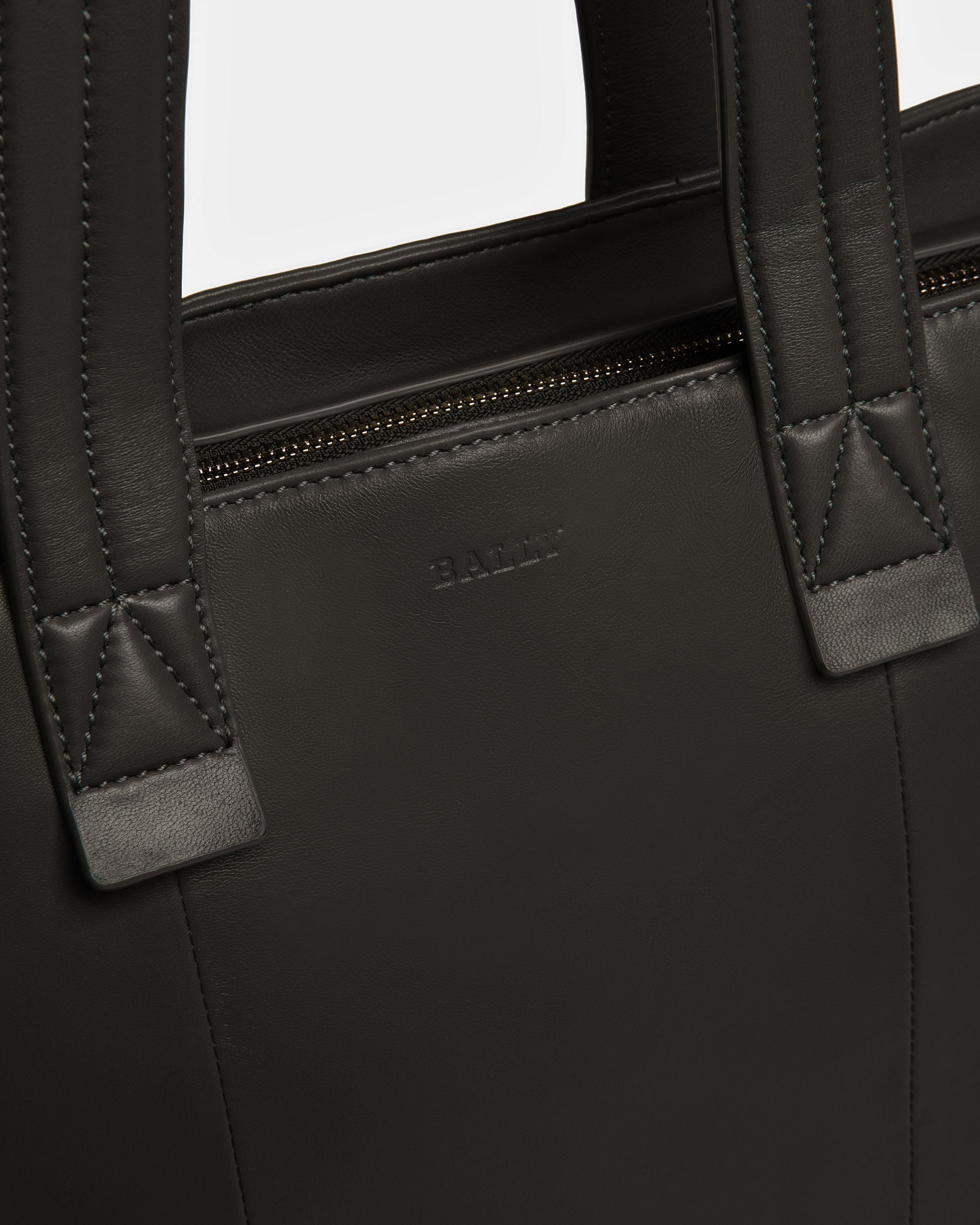 Arienn Leather Tote In Black - Men's - Bally - 05