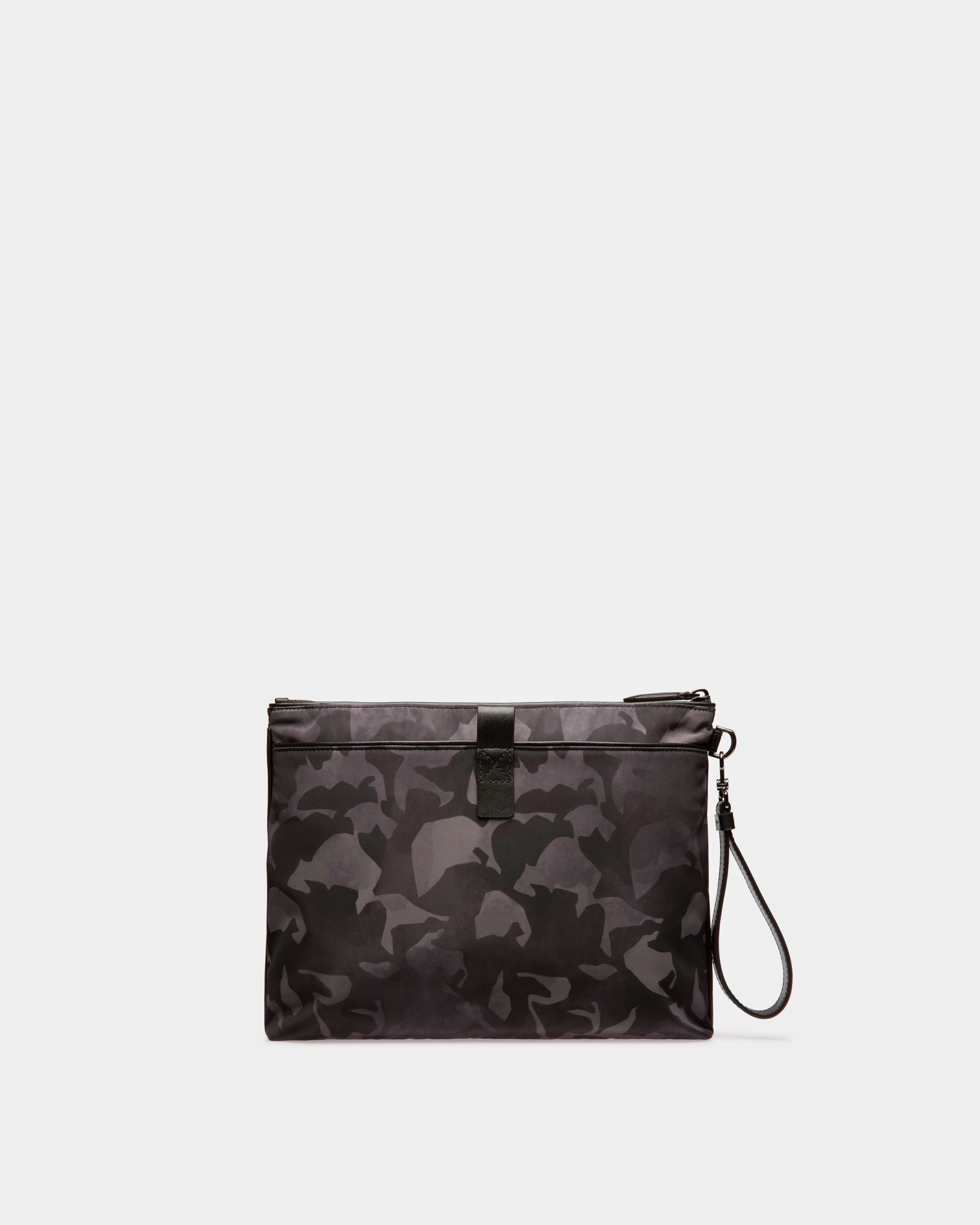 Fholler Cartera De Mano De Nailon En Negro - Hombre - Bally - 02