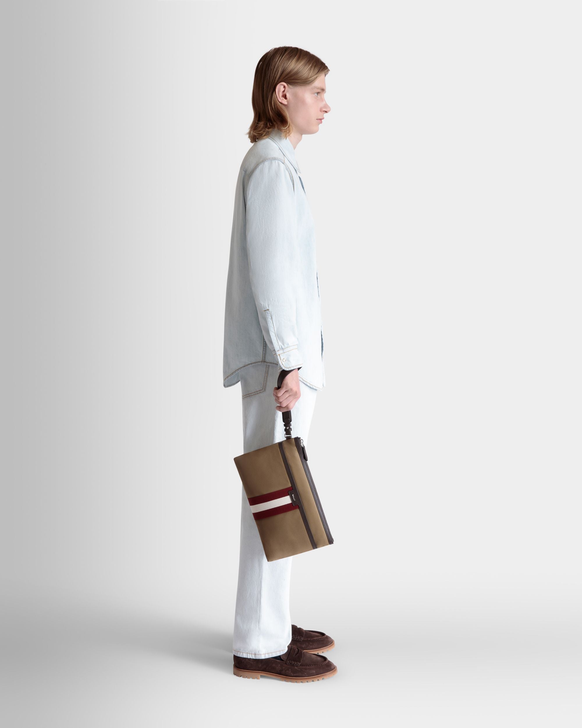 Code Pochette Aus Nylon In Camel - Herren - Bally - 02