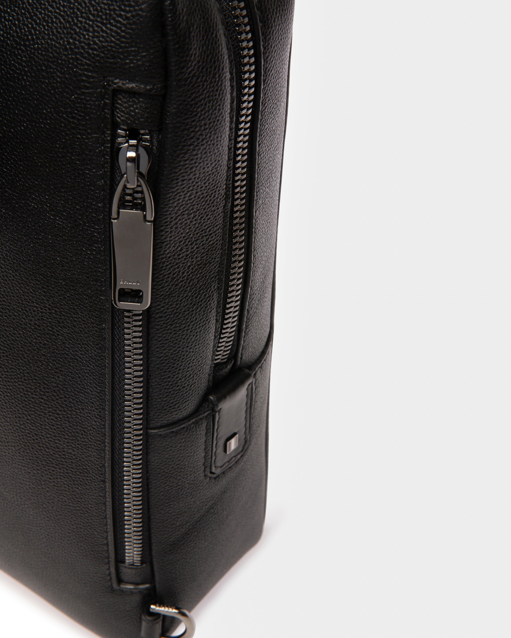 Eldwin Sac Bandoulière En Cuir Noir - Homme - Bally - 05