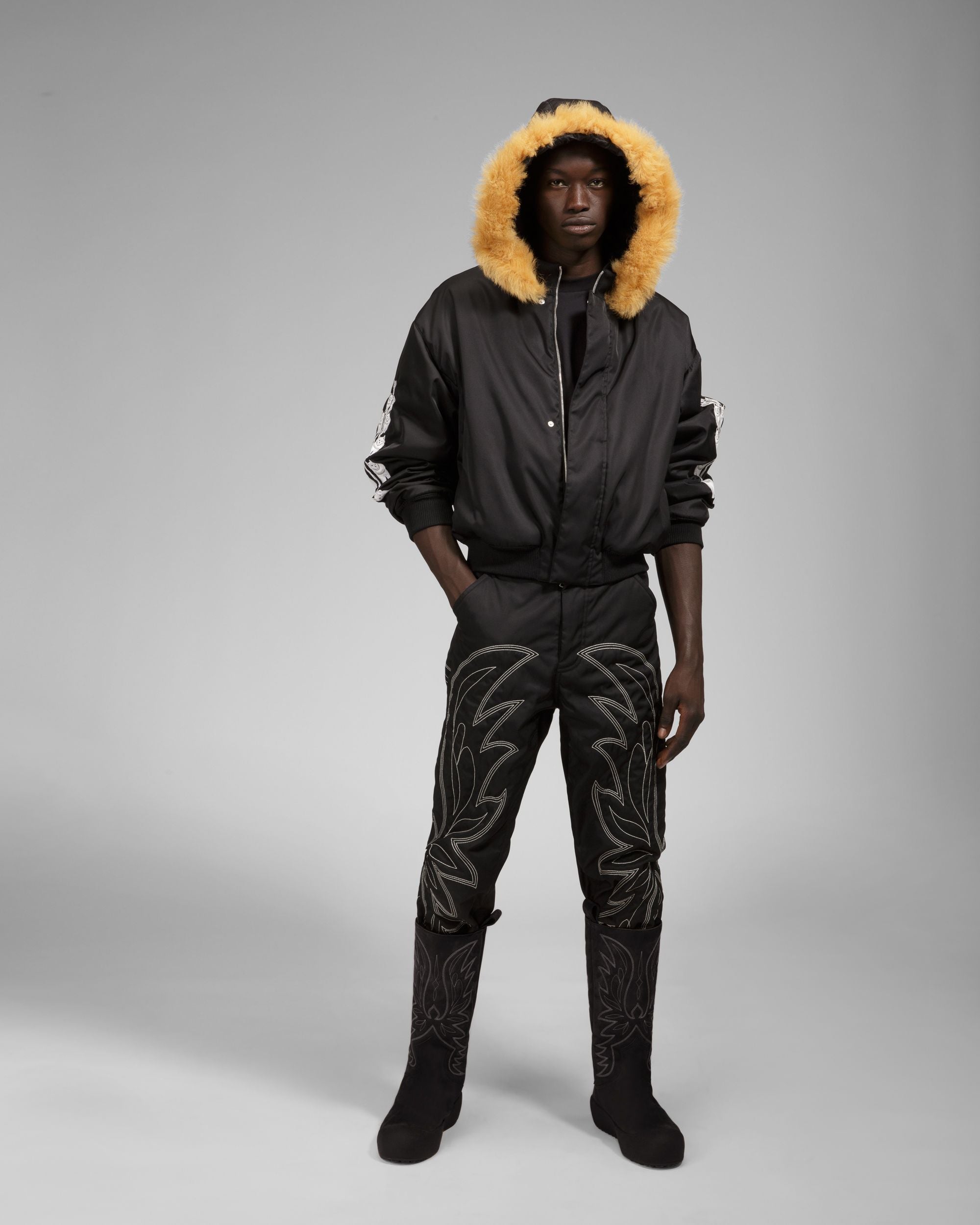 Blouson Bomber À Capuche En Mouton Retourné - Homme - Bally - 06