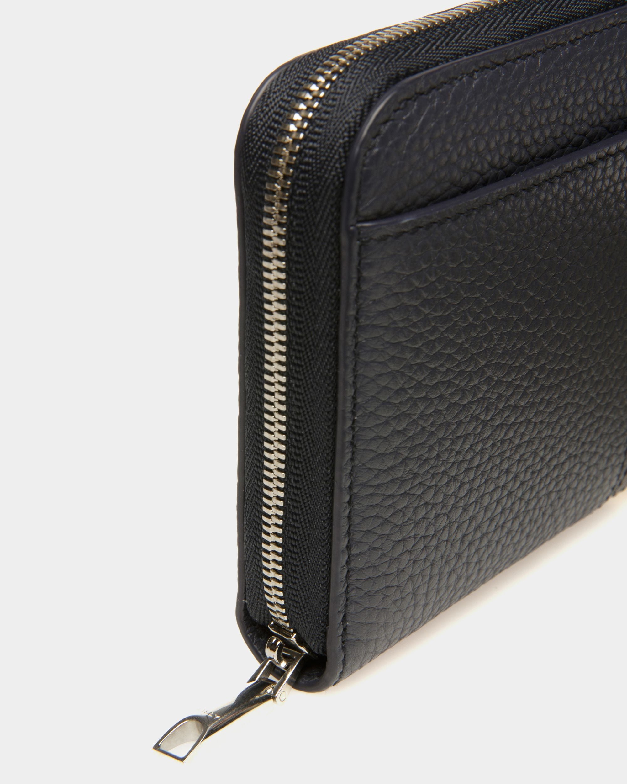 Portefeuille à contour zippé Ribbon Cuir bleu nuit - Homme - Bally - 04