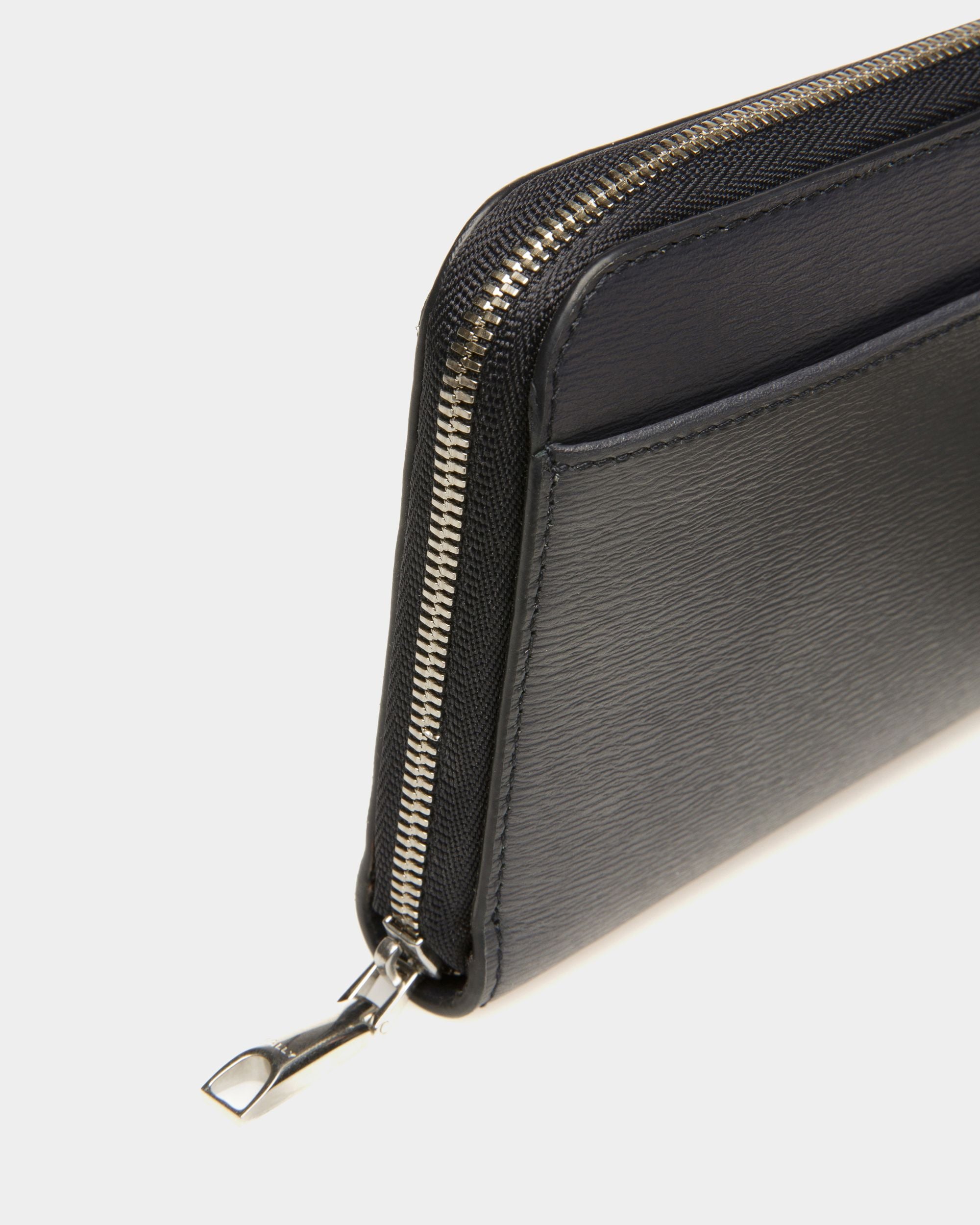 Crossing Zip Around Wallet In Midnight Leather - Men's - Bally - 04