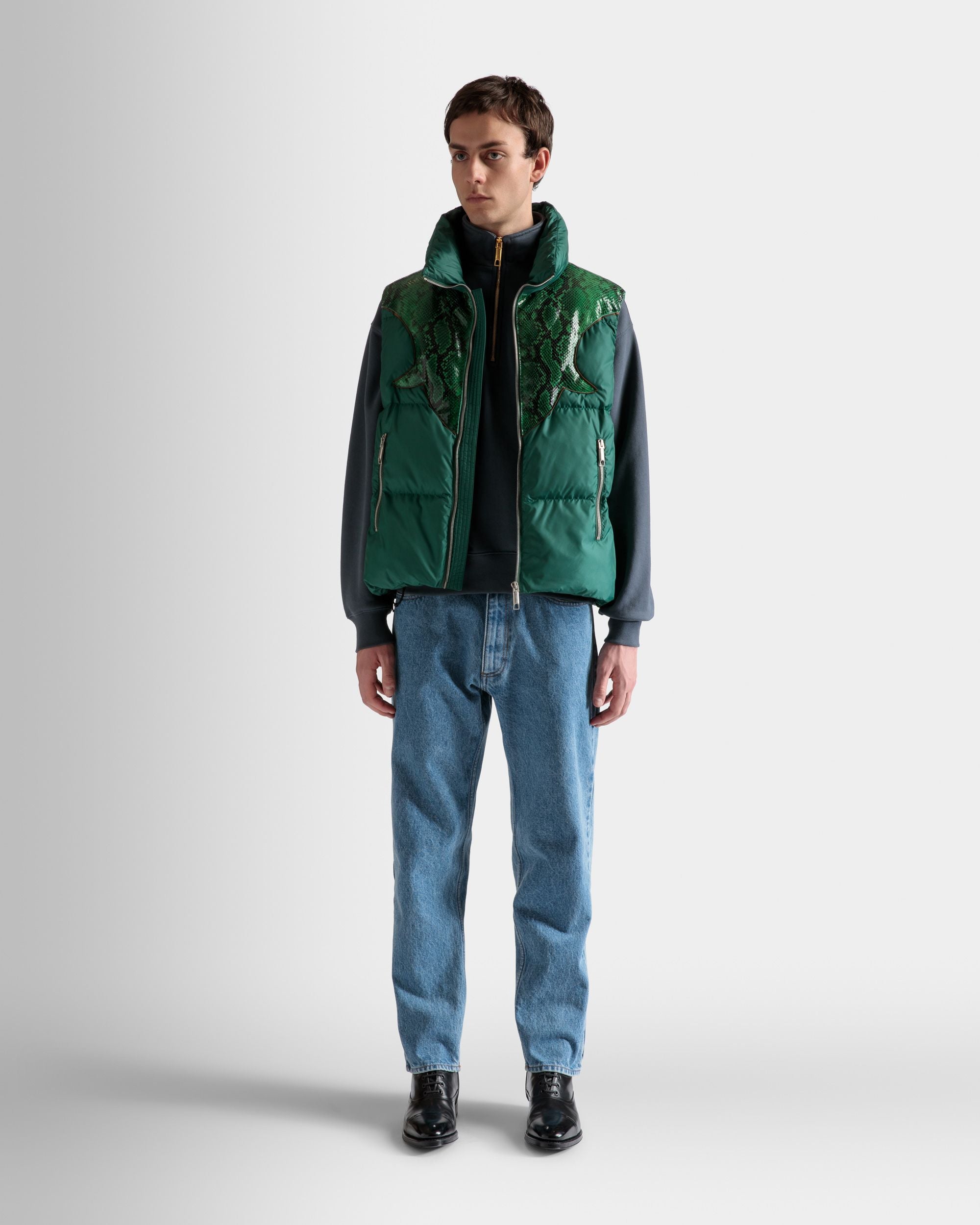High Neck Puffer Gilet In Kelly Green Nylon - Men's - Bally - 02
