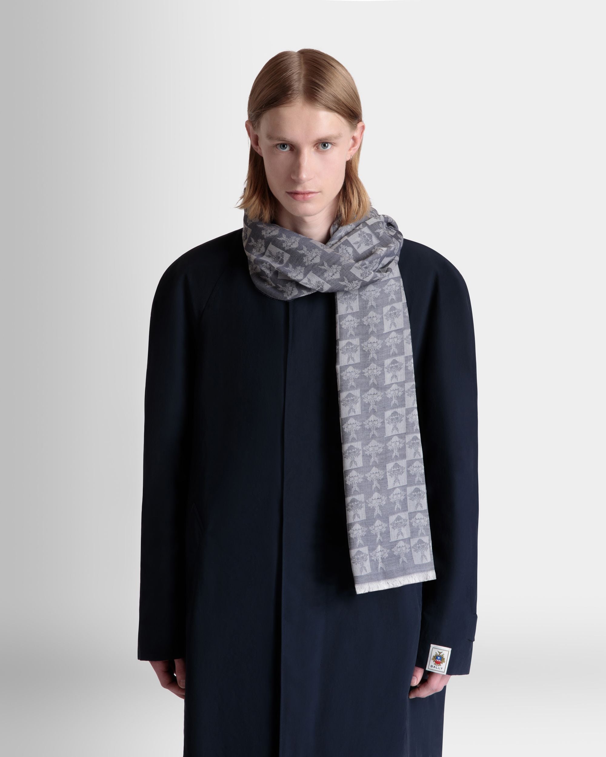 Scarf with an Allover Crest Print in Navy Blue Silk and Cashmere - Herren - Bally - 02