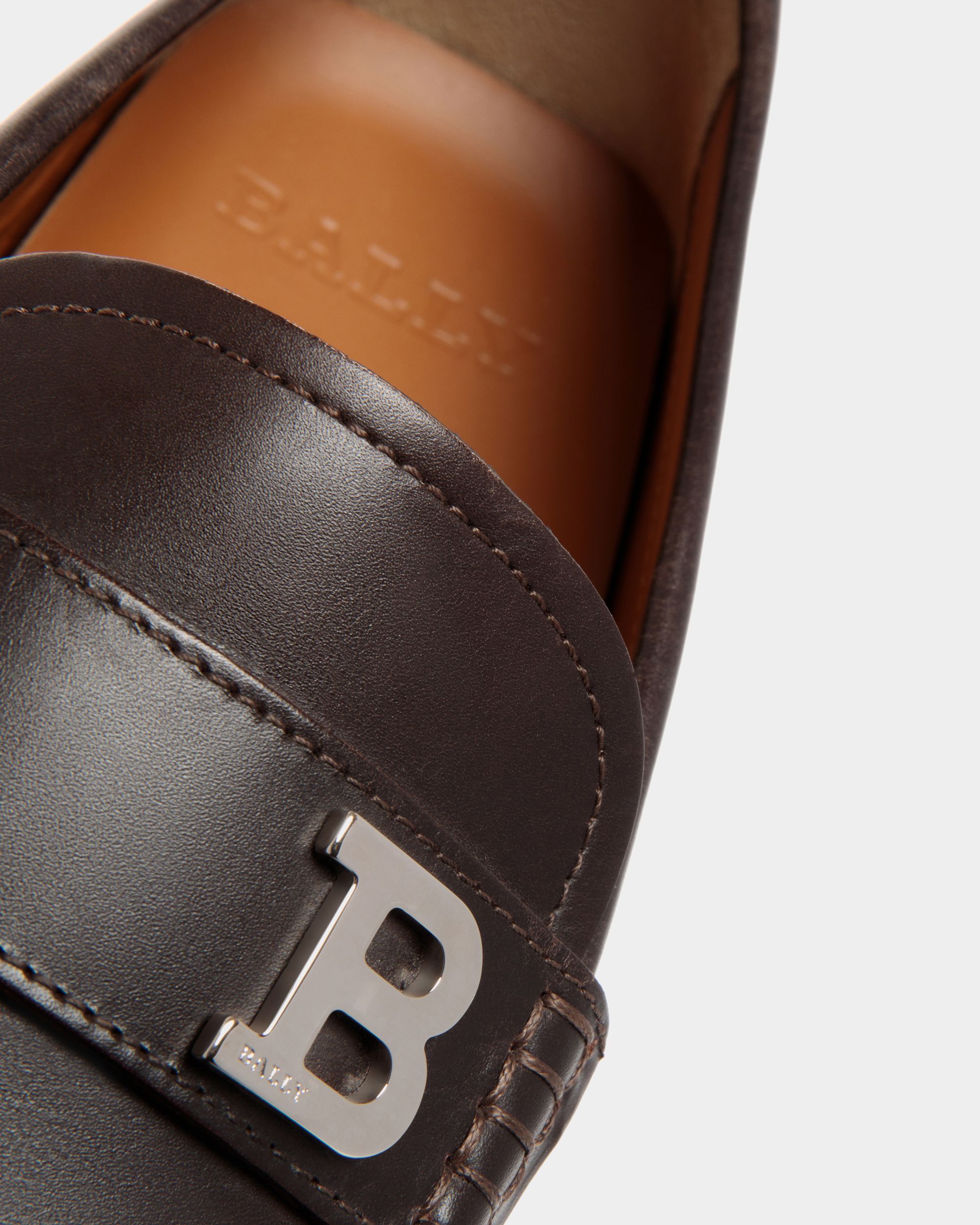 Driver In Brown  Leather - Men's - Bally - 05