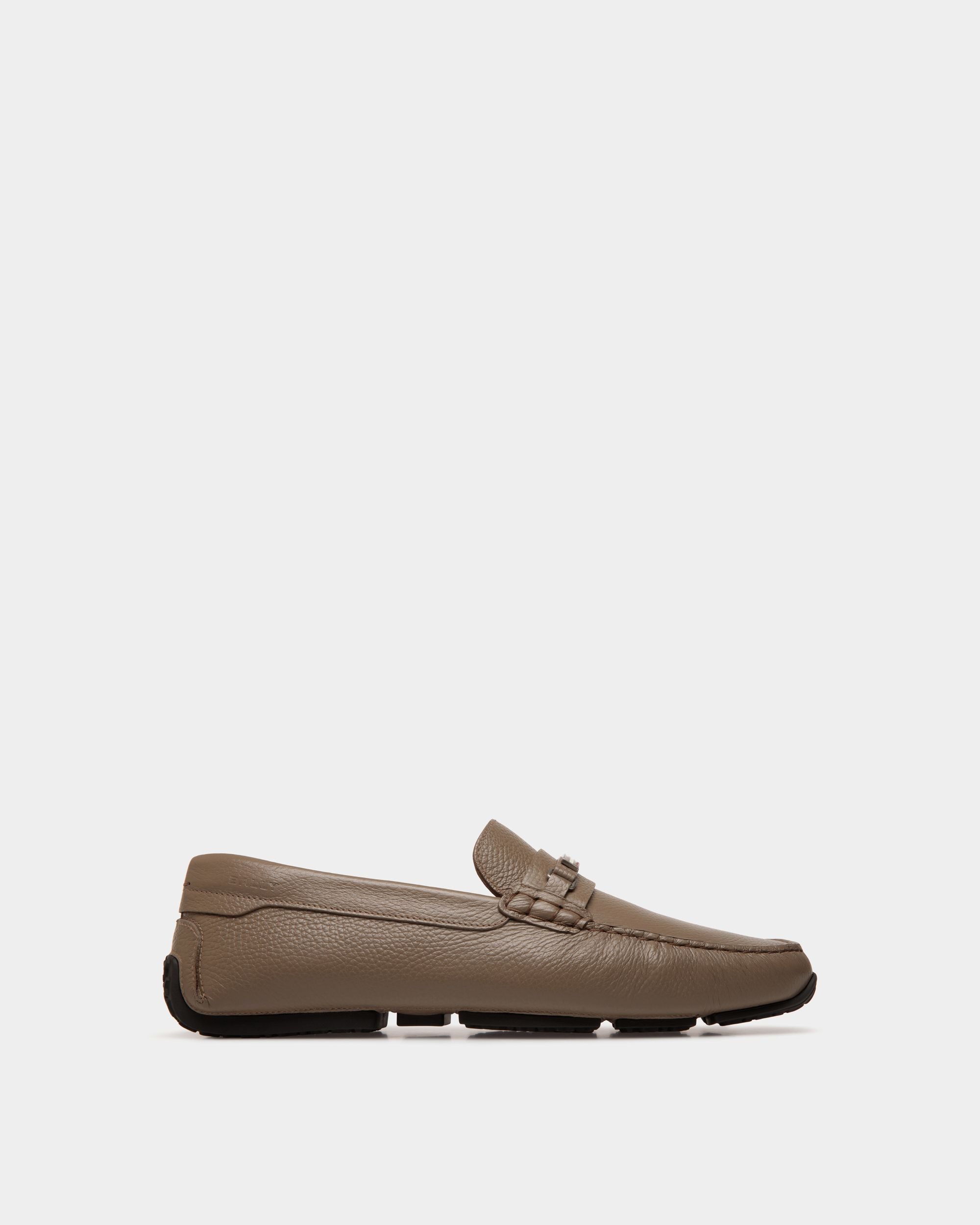 Pilot Driver in Taupe Grained Leather - Homme - Bally - 01
