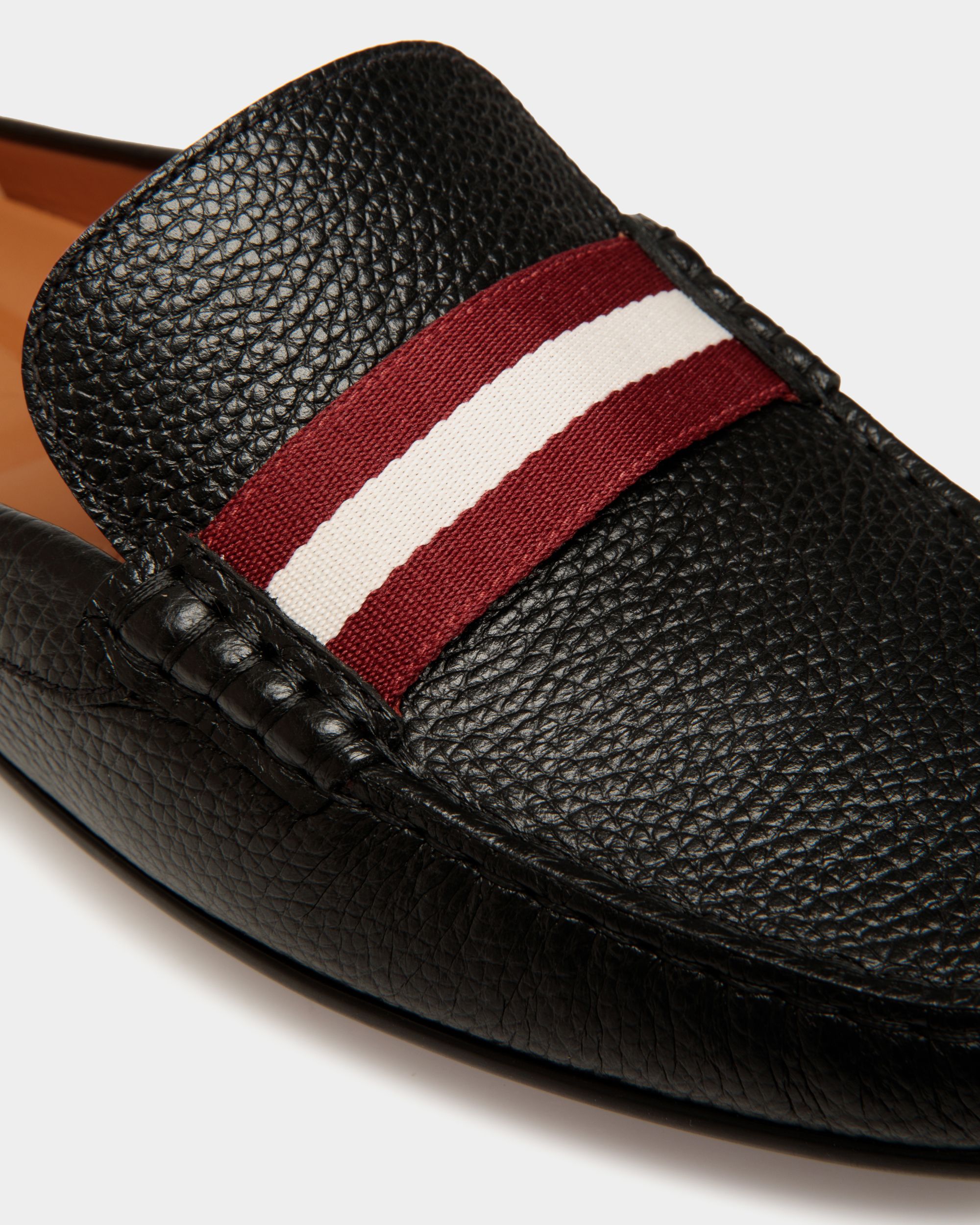 Clay Driver in Black Grained Leather - Homme - Bally - 05