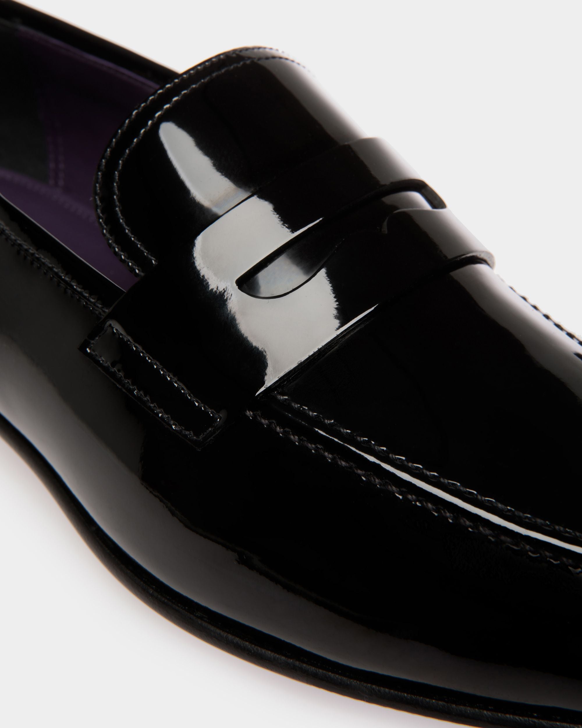 Suisse Loafer in Black Patent Leather - Men's - Bally - 04