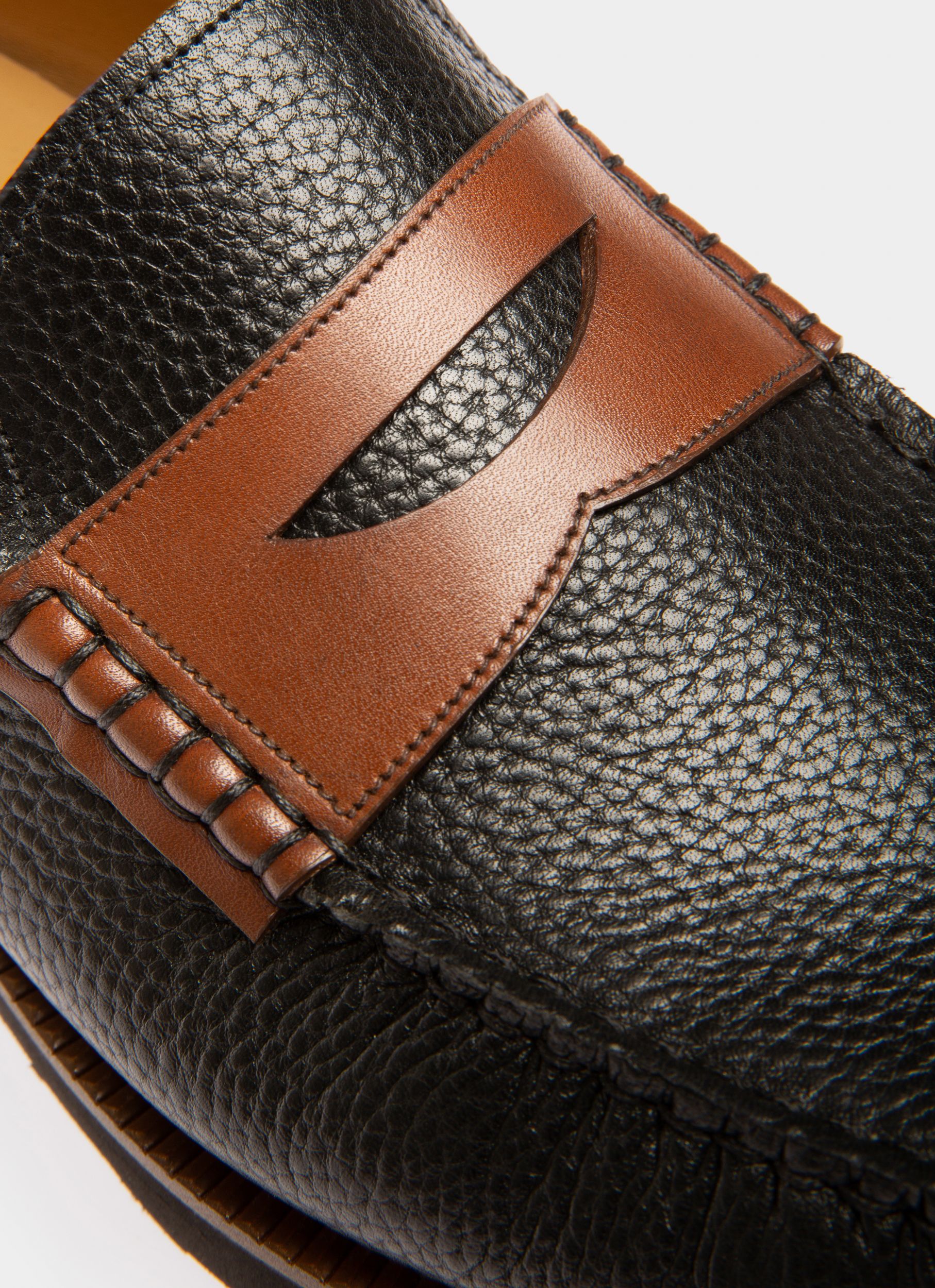 Noah Leather Loafers In Black & Brown - Herren - Bally - 05