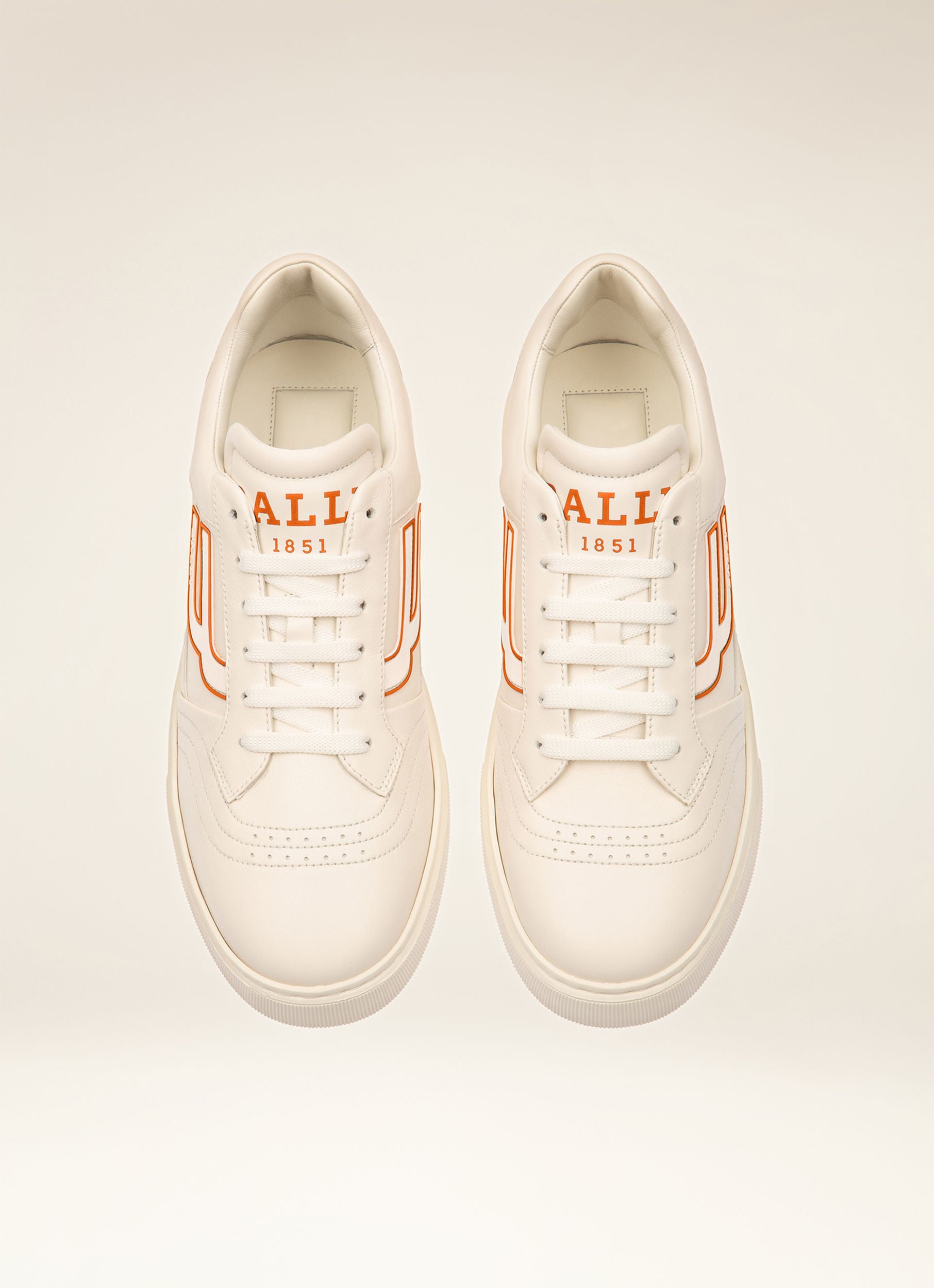 Triumph Sneaker Aus Weissem Und Orangem Leder - Herren - Bally - 04
