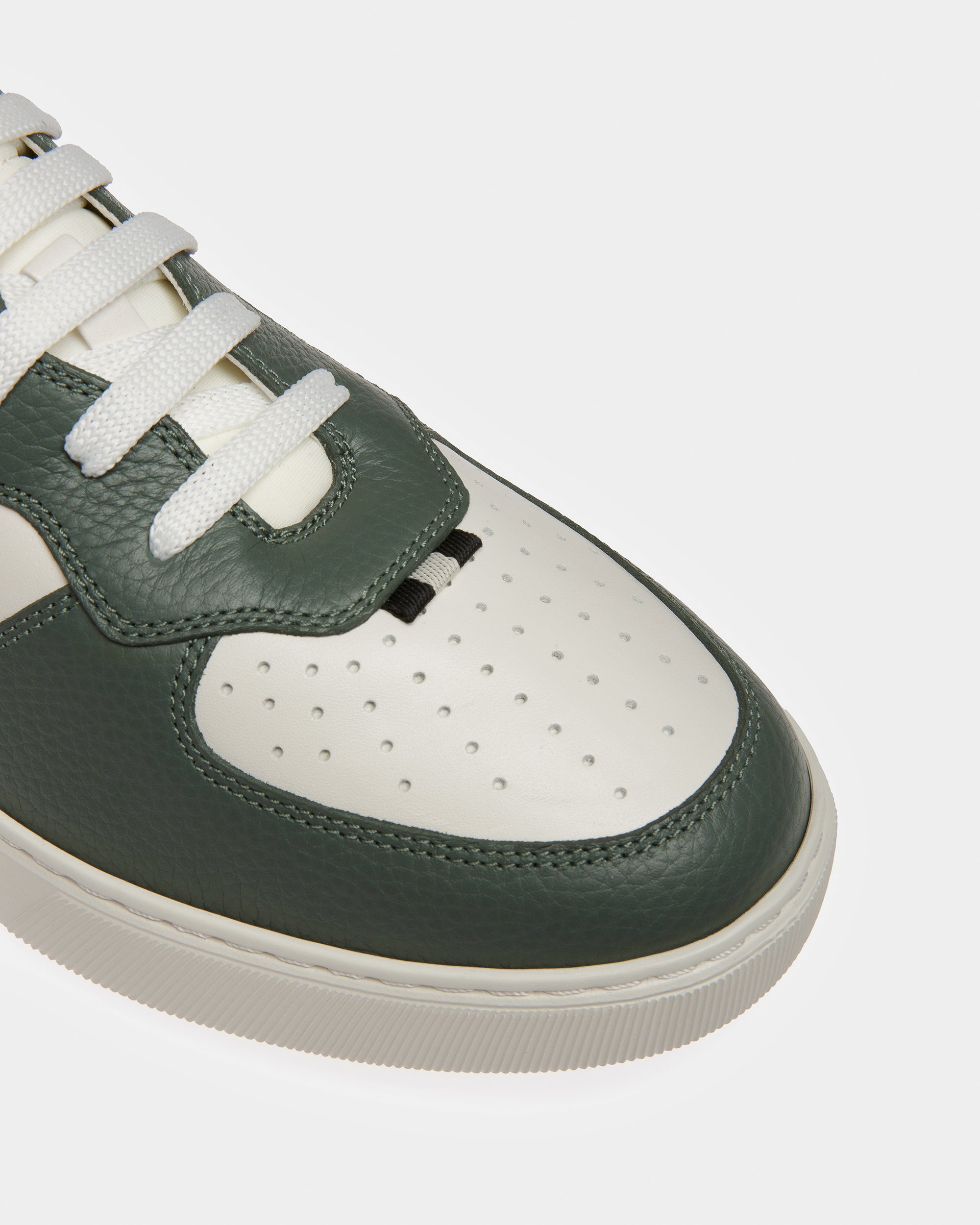 Mark Sneaker Aus Leder Und Stoff In Salbei Und Weiß - Herren - Bally - 06