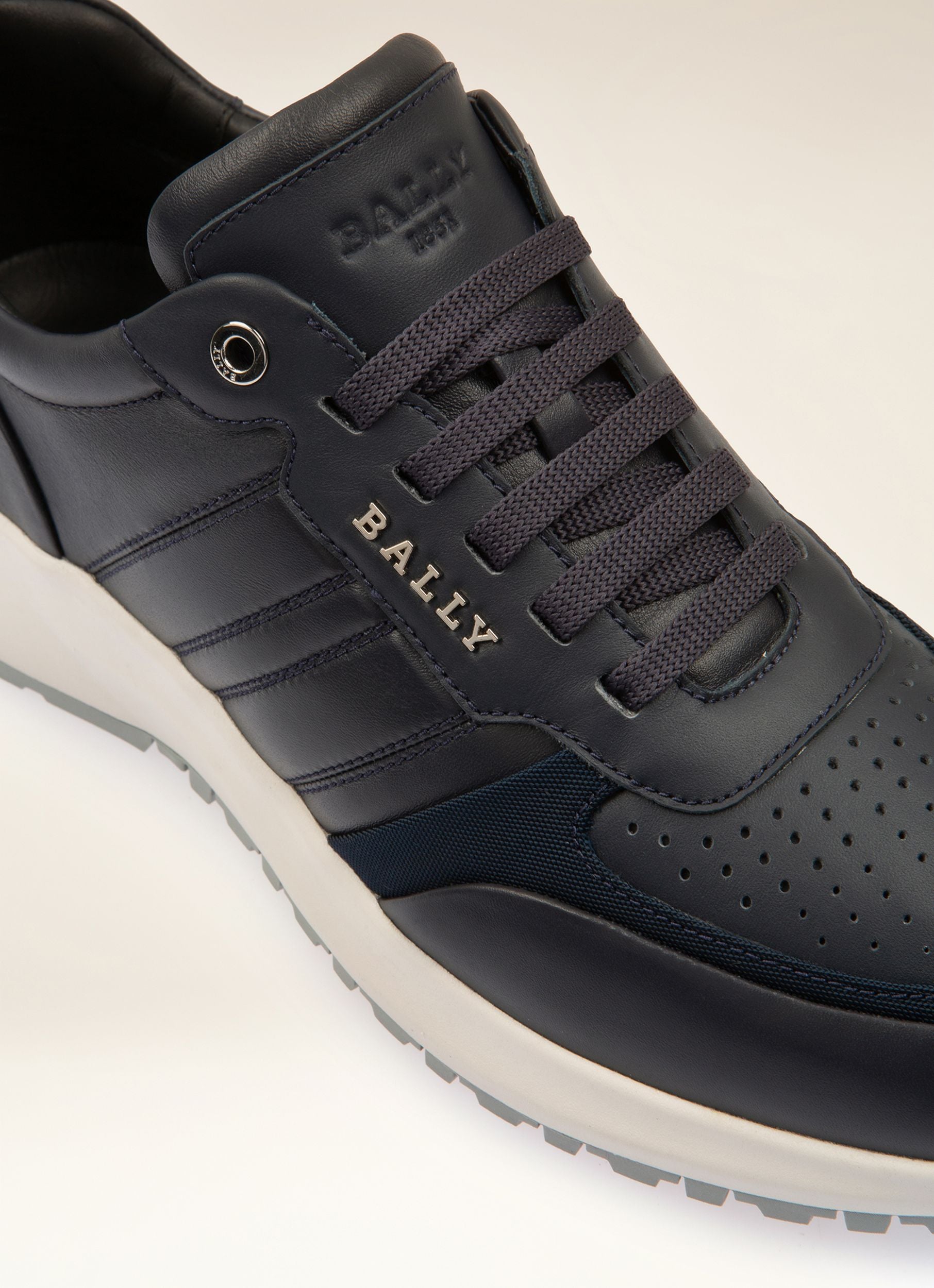 Dessye Fabric & Leather Sneakers In Navy - Herren - Bally - 02