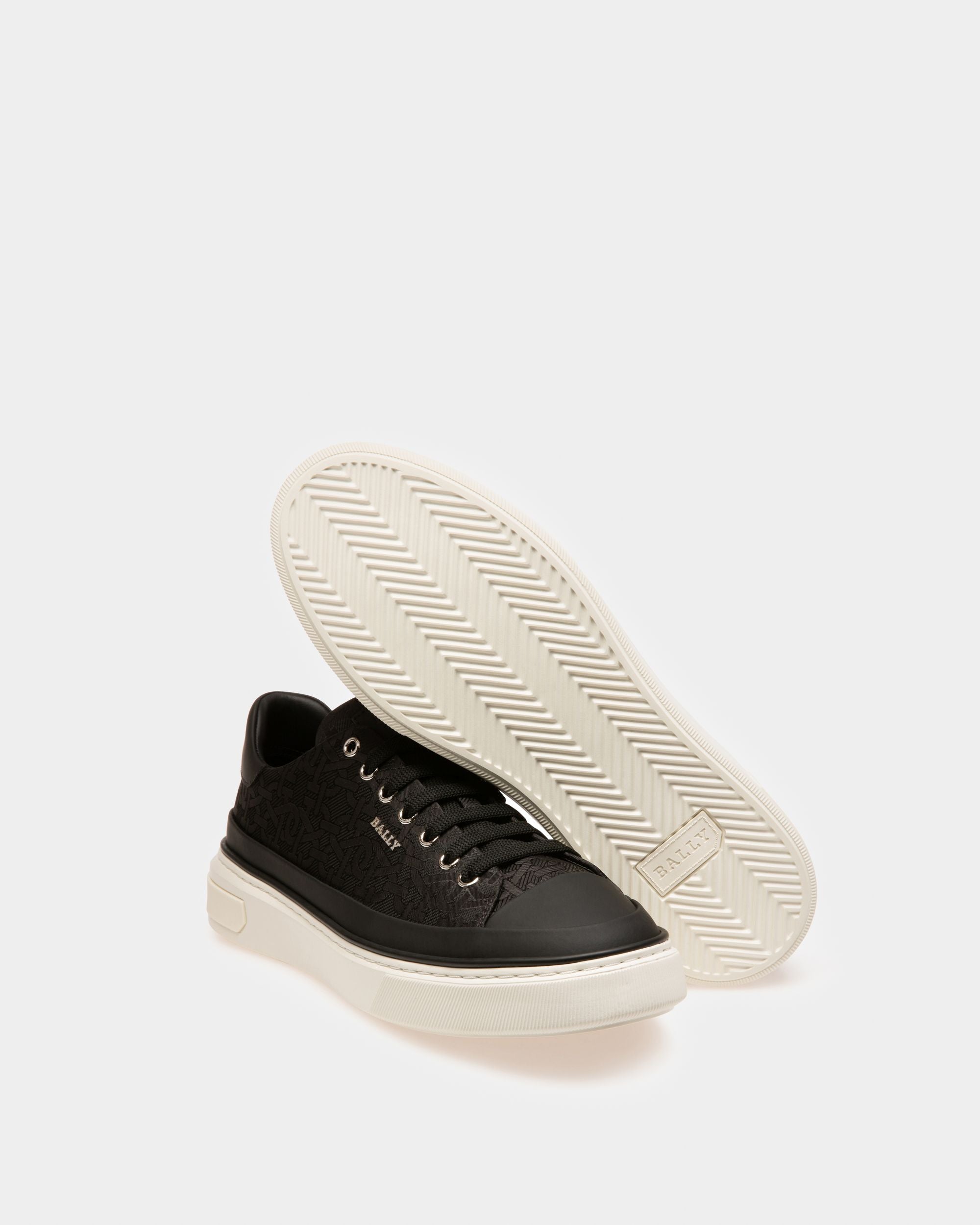 Maily Sneakers En Tissu Noir - Homme - Bally - 05
