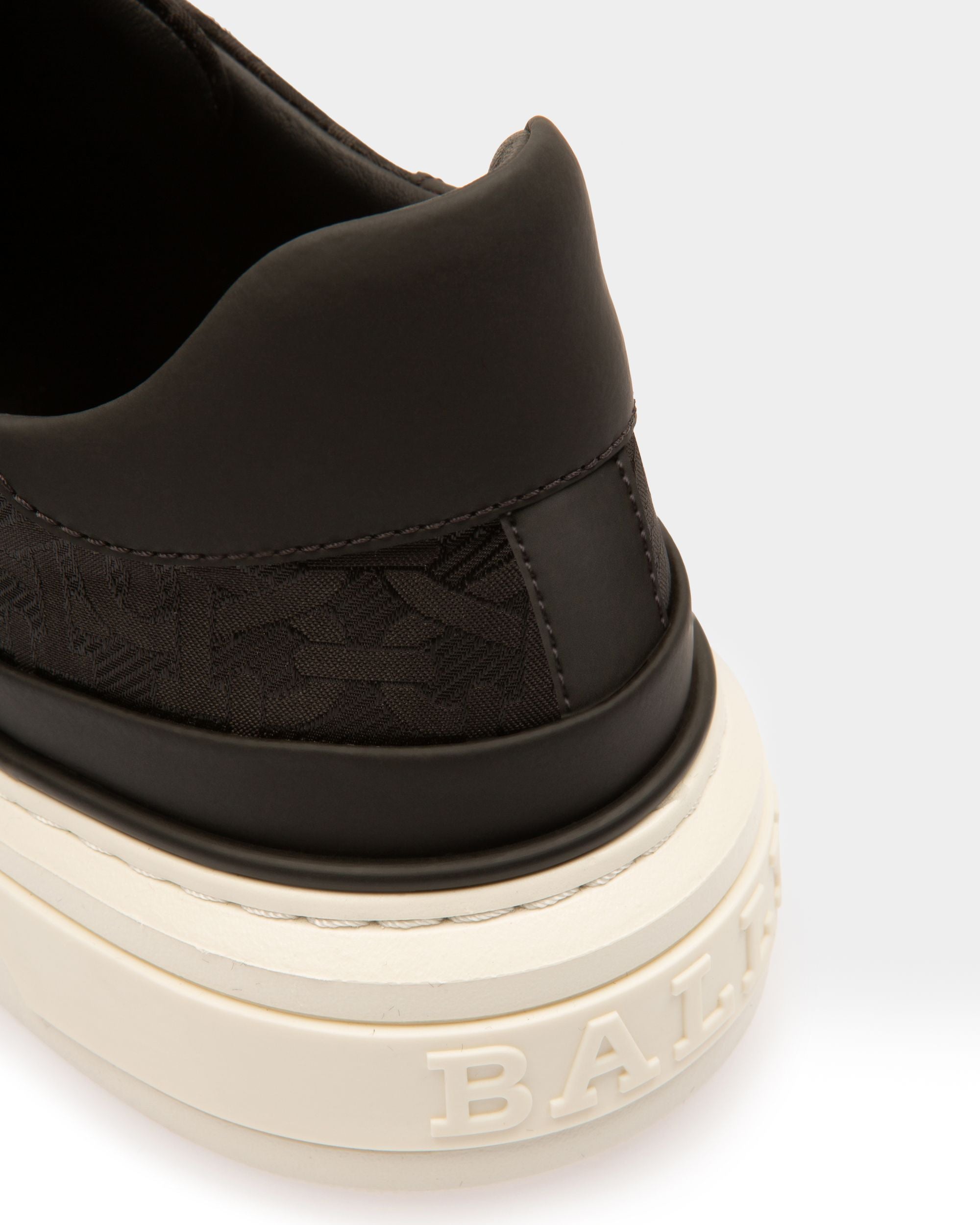 Maily Sneakers En Tissu Noir - Homme - Bally - 06